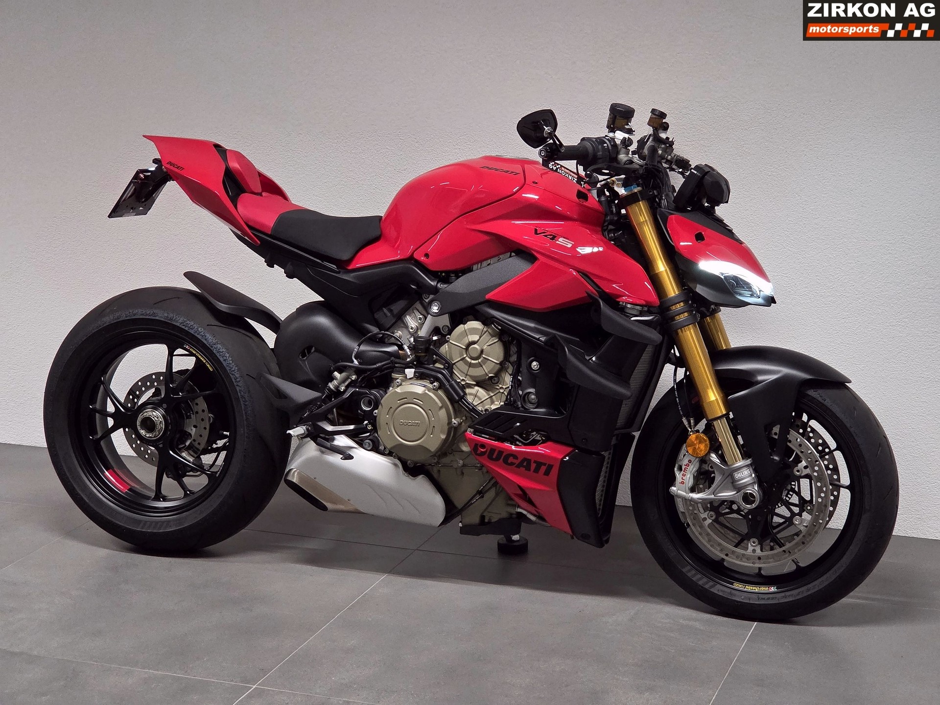 DUCATI Streetfighter V4 S-showroom-element-1