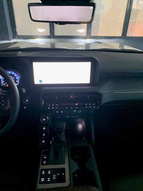 TOYOTA Land Cruiser 2.8 D 48V Invincible-image-13