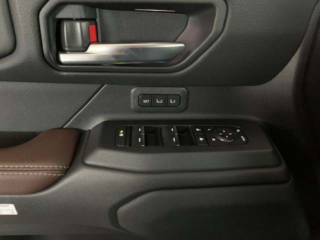 TOYOTA Land Cruiser 2.8 D 48V Invincible-image-17