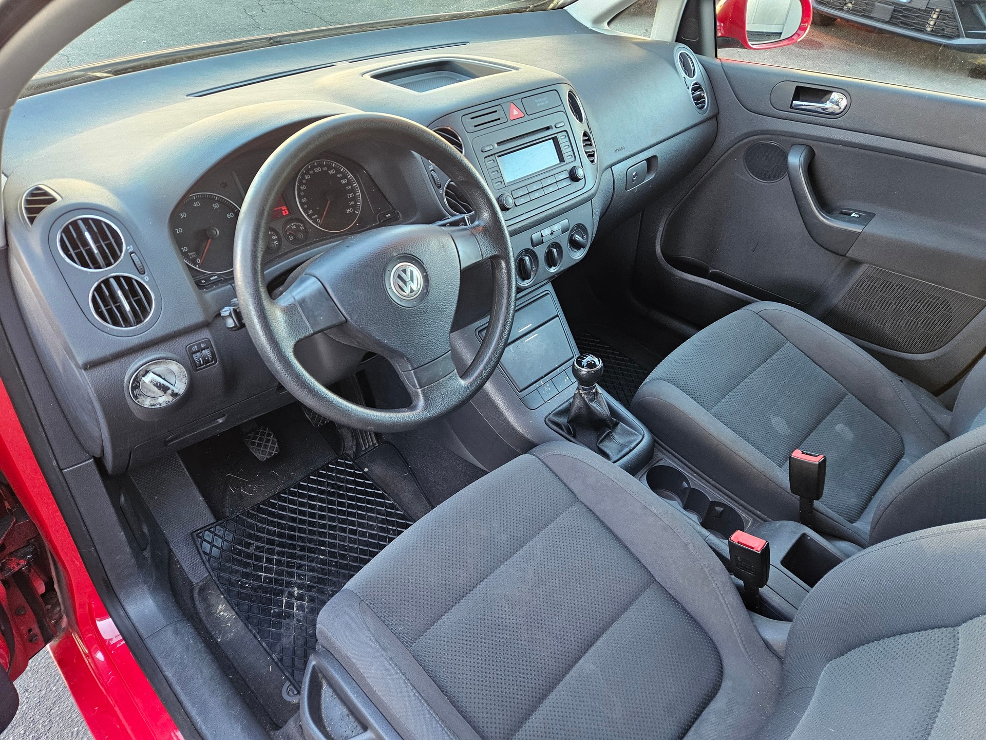 VW Golf Plus 1.6 FSI Comfortline-image-4
