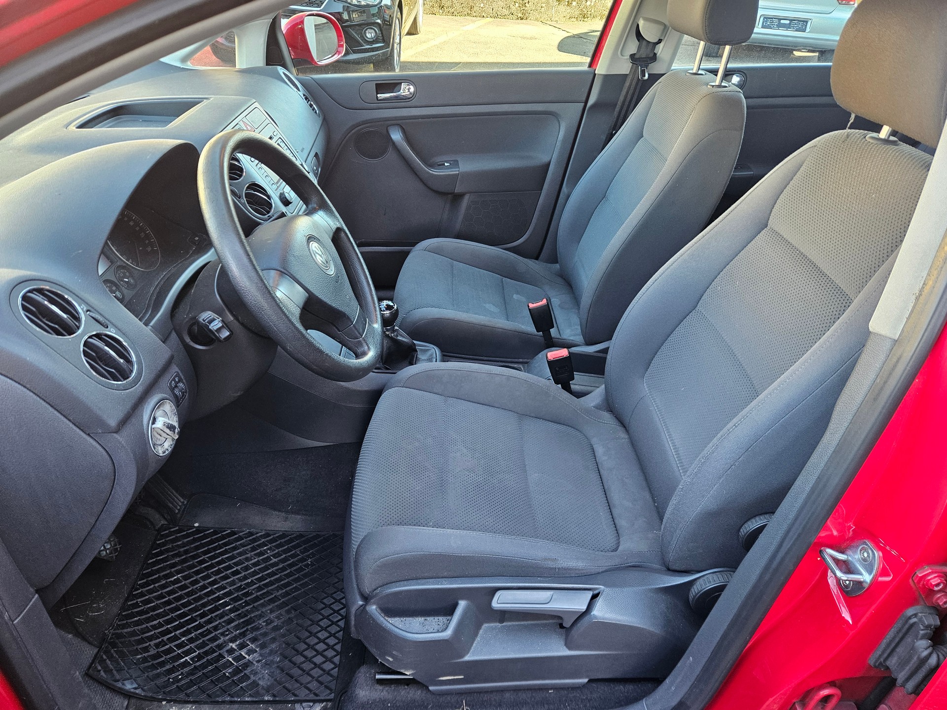 VW Golf Plus 1.6 FSI Comfortline-image-5