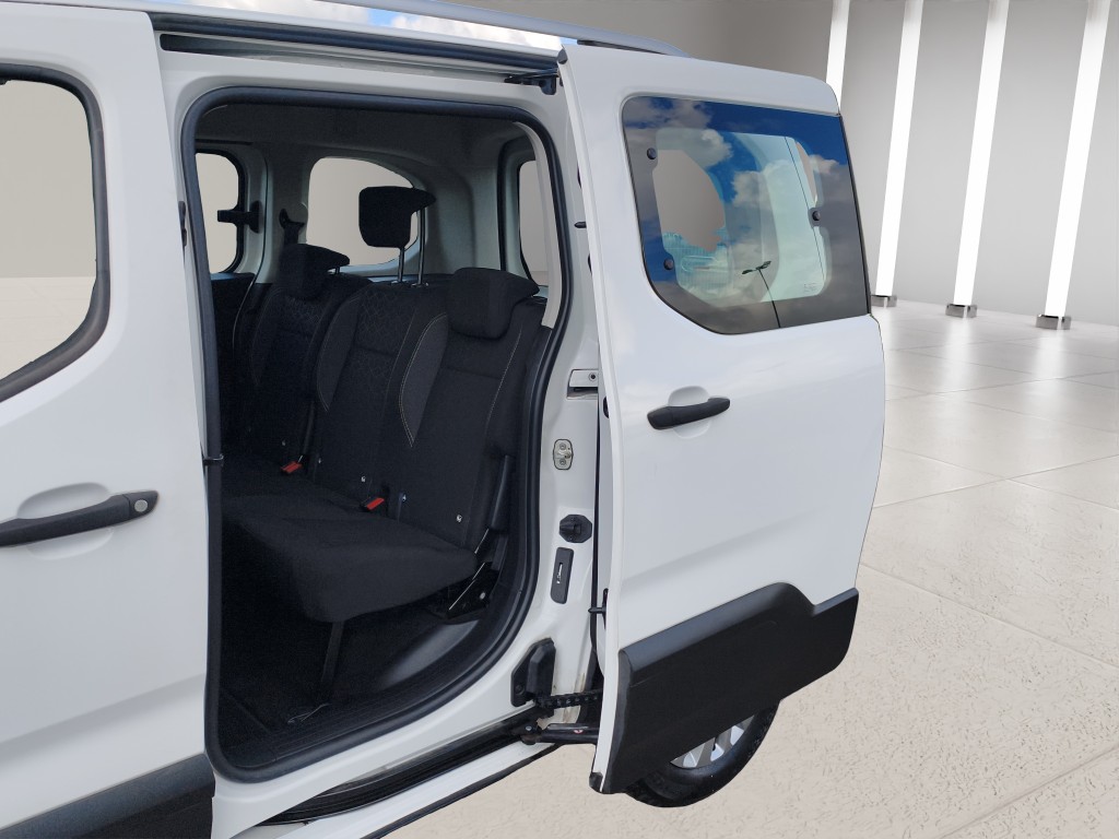 PEUGEOT Rifter 1.2 PureTech Active-image-14