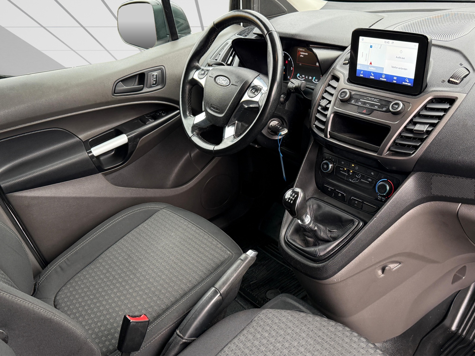 FORD Transit Connect Van T220 1.5 Eco Blue Trend-image-7
