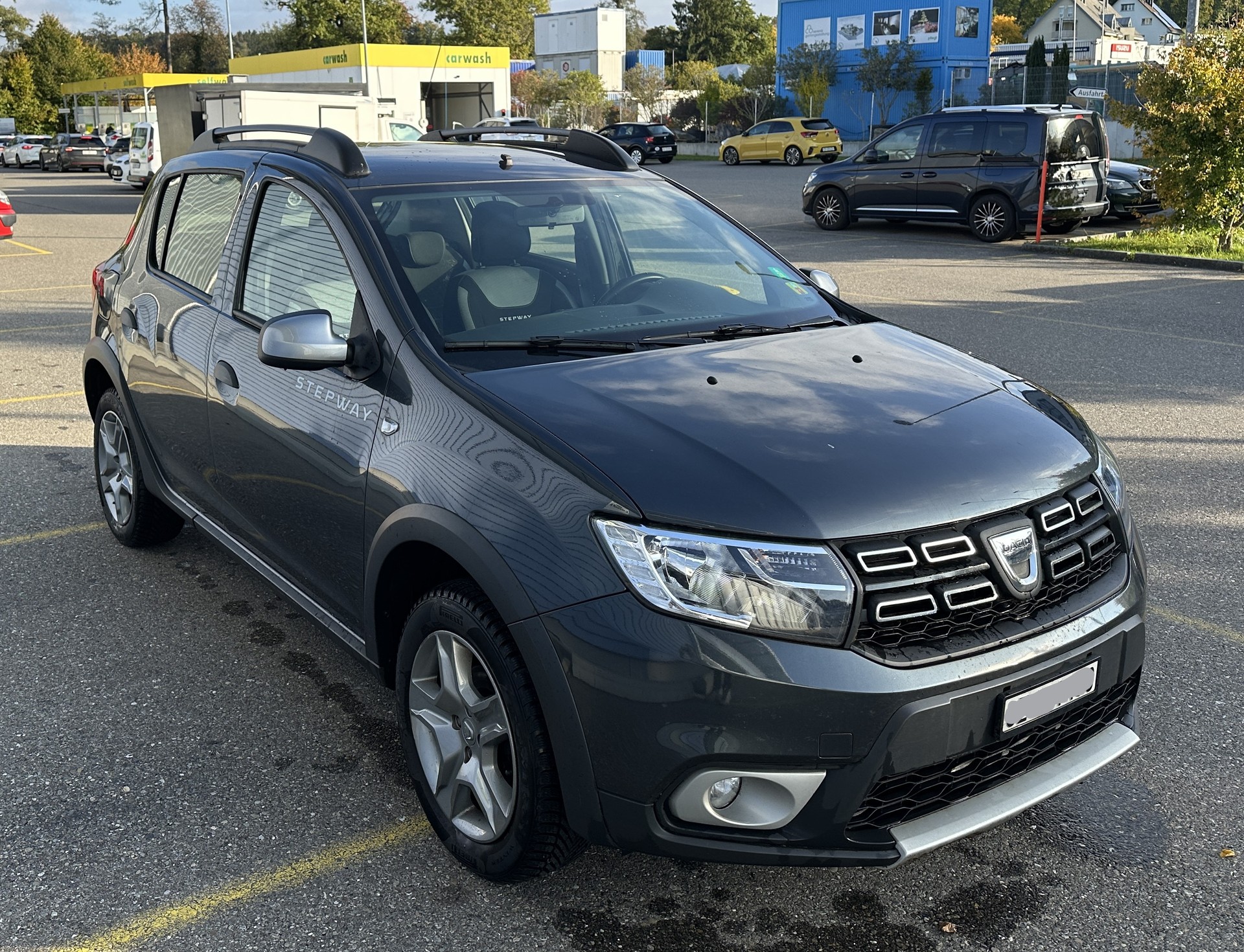 DACIA Tce 90 Stepway Crossover-image-0