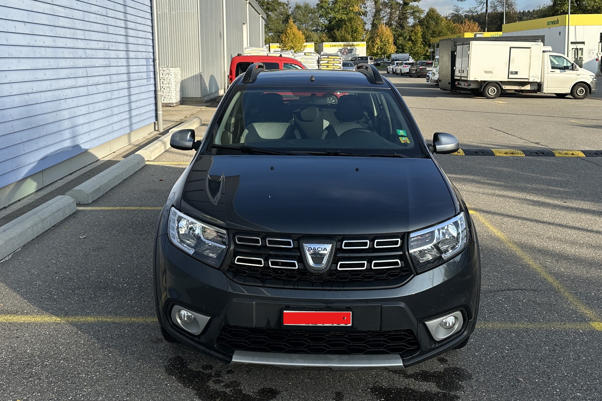 DACIA Tce 90 Stepway Crossover-image-1