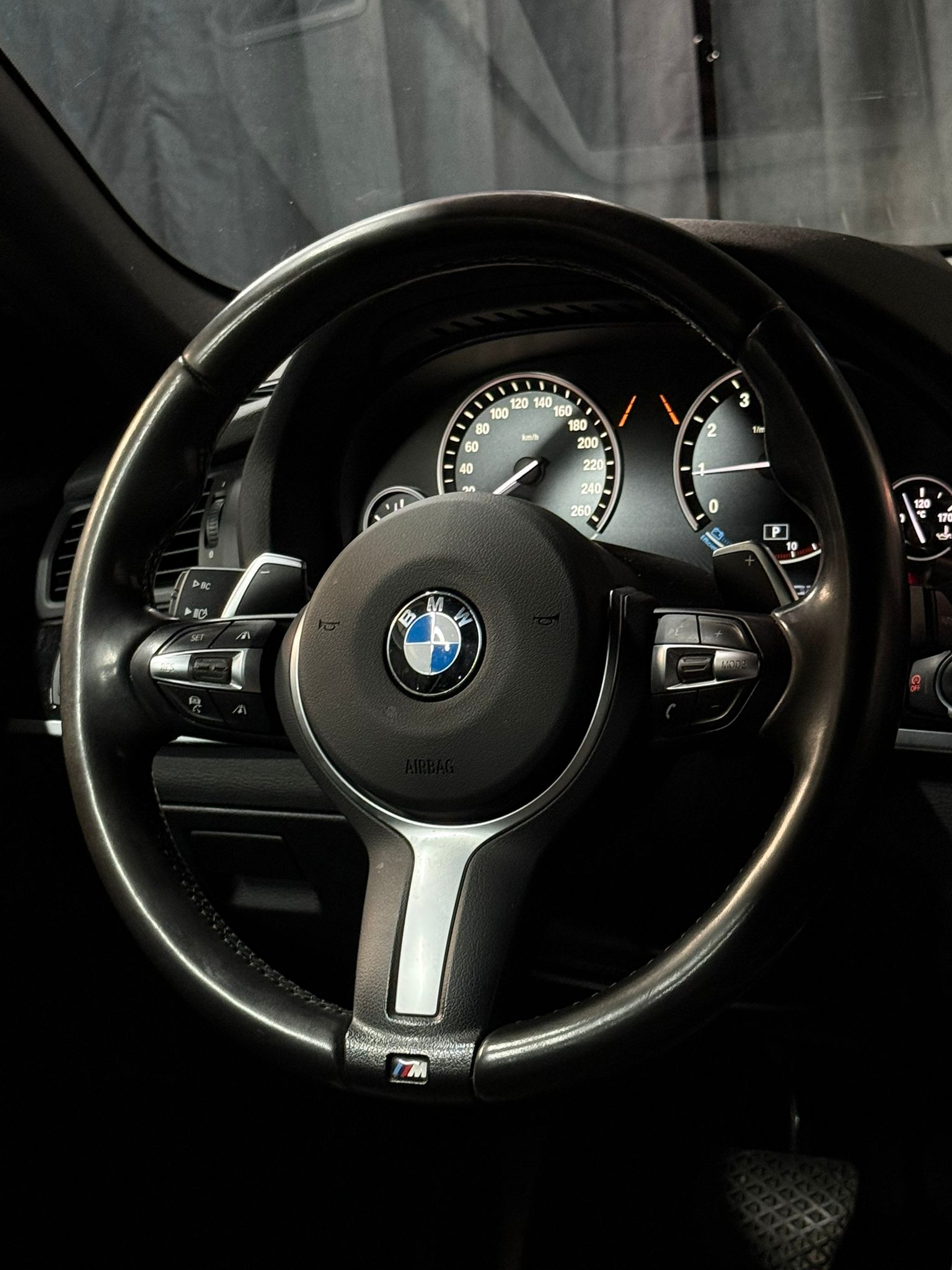 BMW X4 M 40i Steptronic / 360° Camera / Driving Assistant / Full Service by BMW / EL.Sitze-image-17
