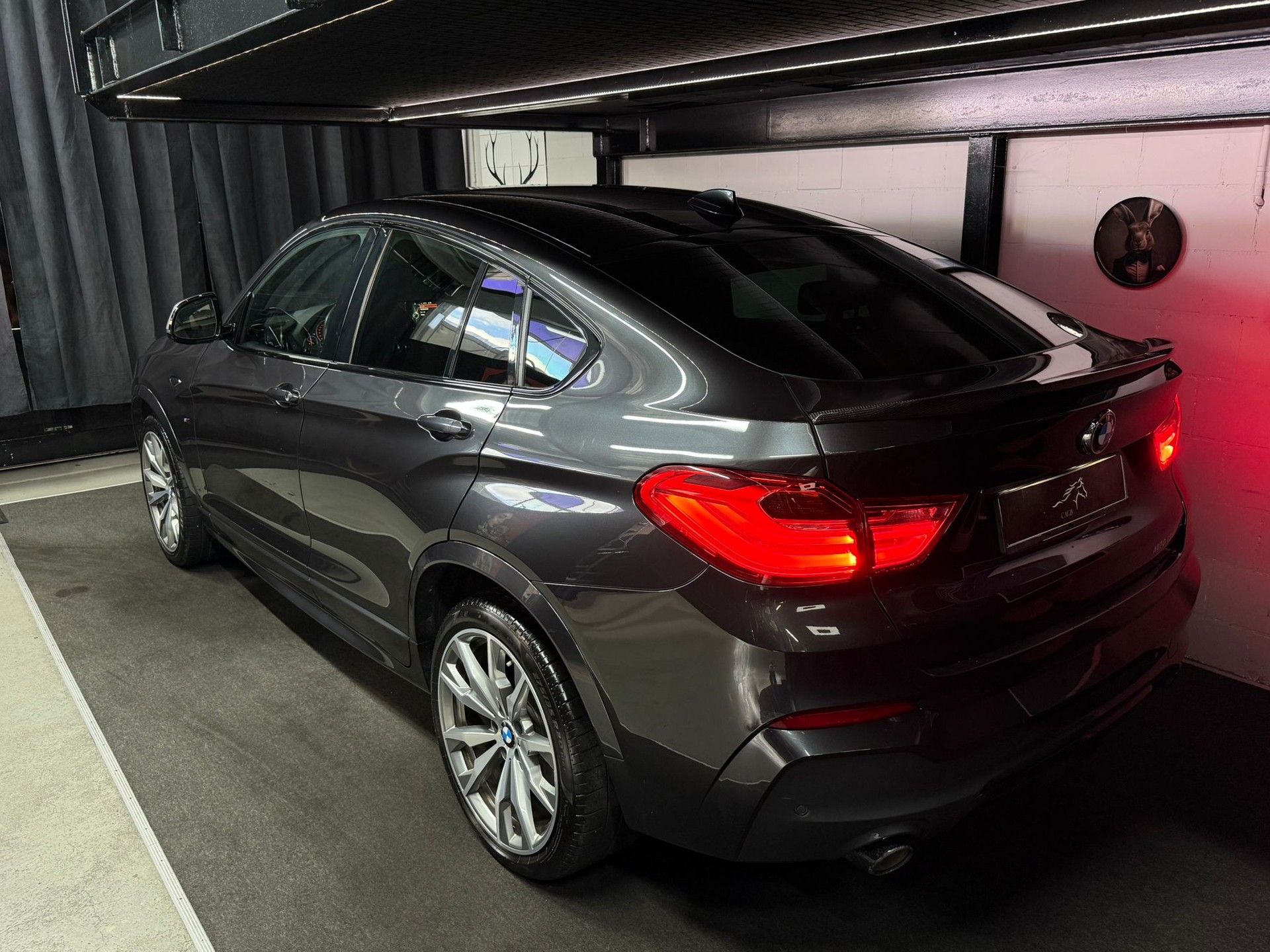 BMW X4 M 40i Steptronic / 360° Camera / Driving Assistant / Full Service by BMW / EL.Sitze-image-6
