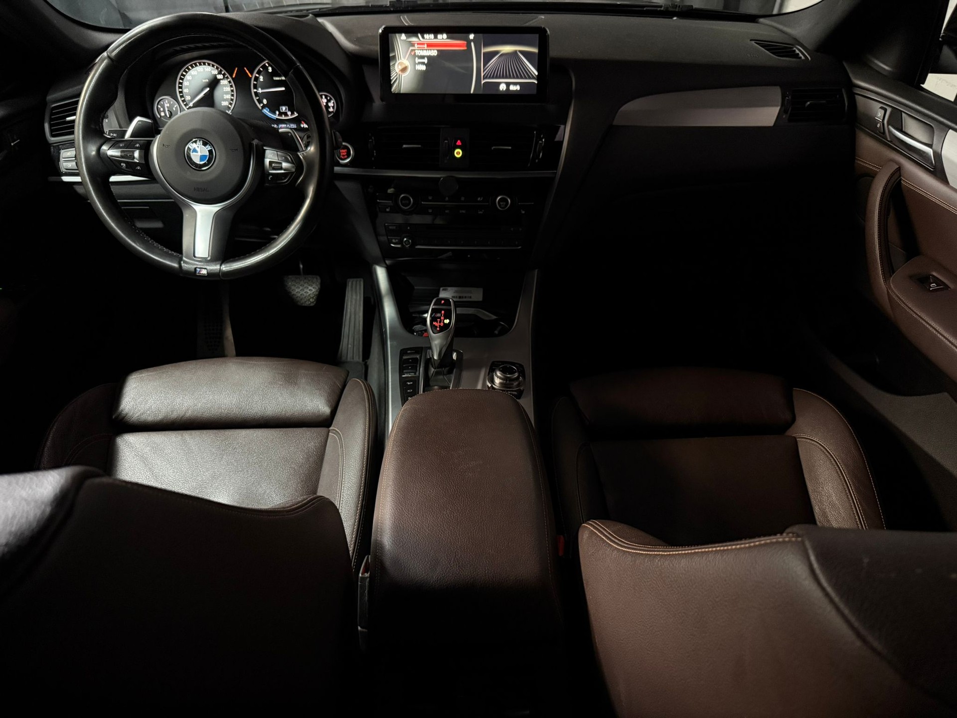 BMW X4 M 40i Steptronic / 360° Camera / Driving Assistant / Full Service by BMW / EL.Sitze-image-11