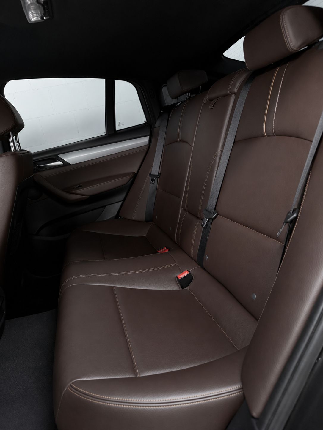 BMW X4 M 40i Steptronic / 360° Camera / Driving Assistant / Full Service by BMW / EL.Sitze-image-12