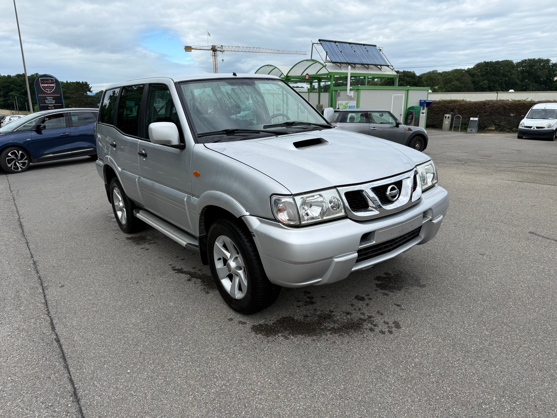 NISSAN Terrano 3.0 Di Challenge Wagon-image-0