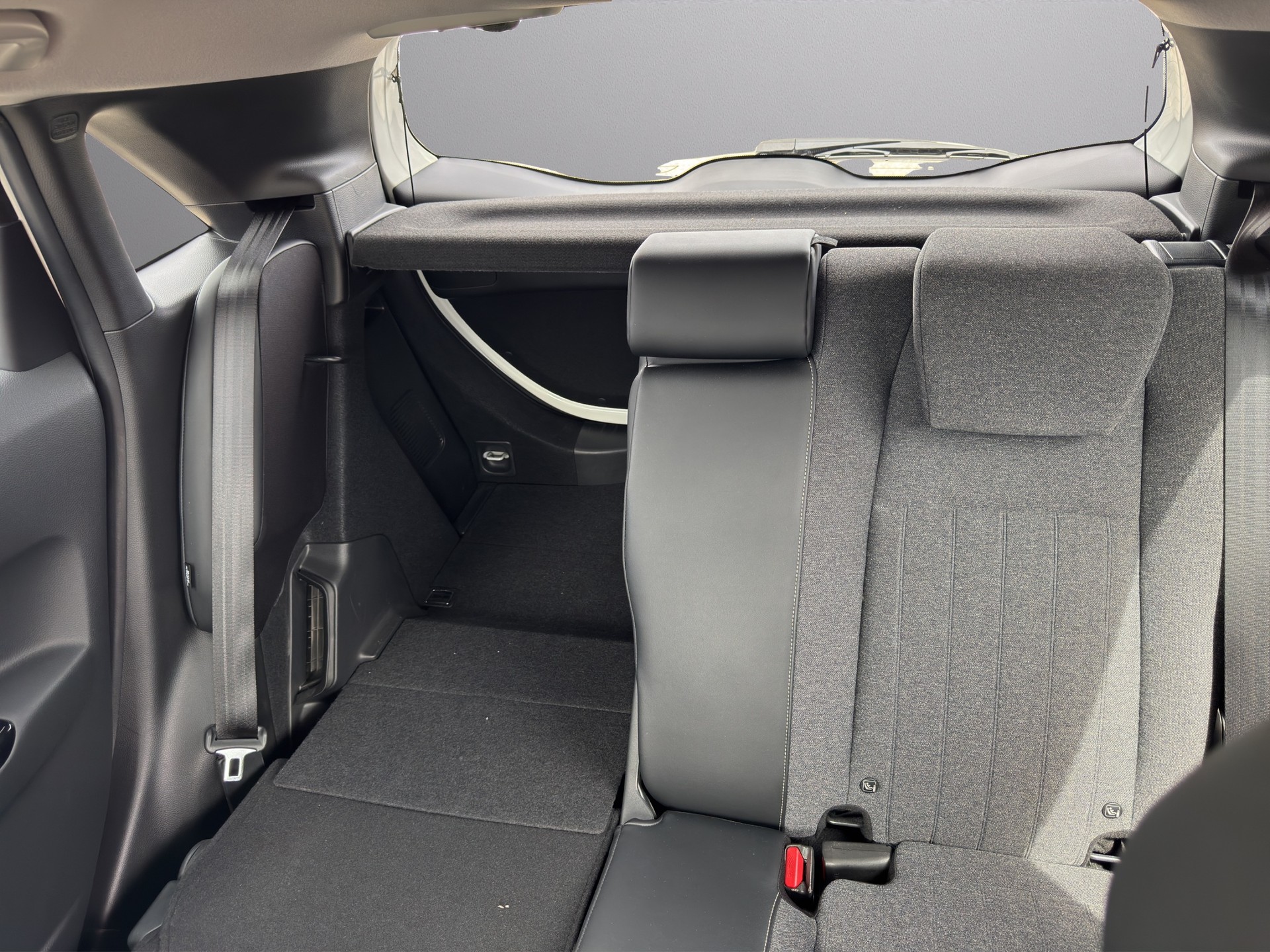HONDA Jazz 1.5 i-MMD Executive-image-12