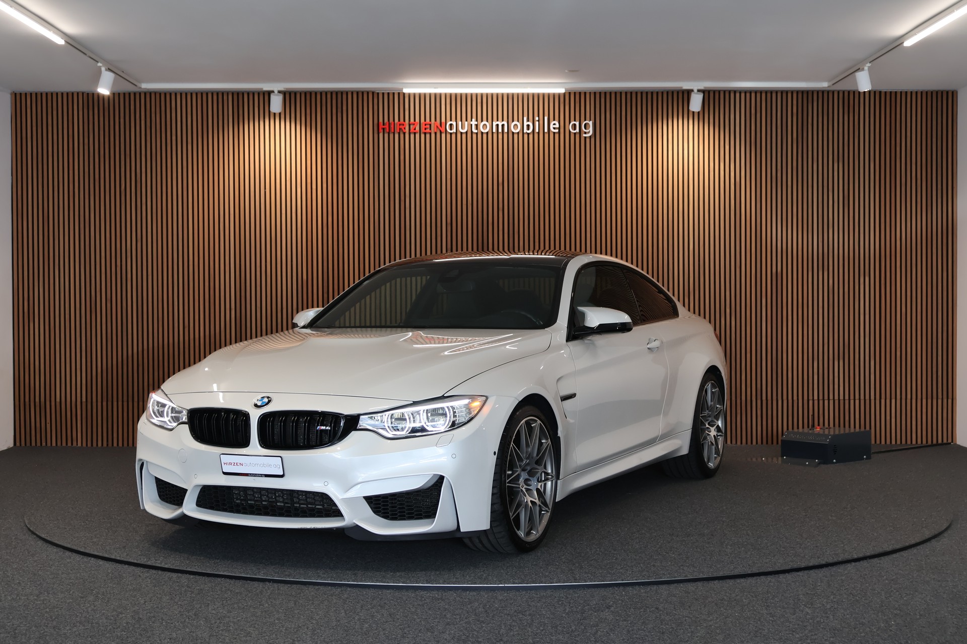 BMW M4 Coupé DKG ohne OPF-image-0