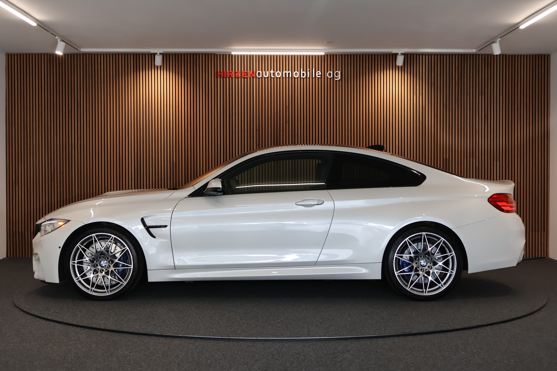 BMW M4 Coupé DKG ohne OPF-image-1