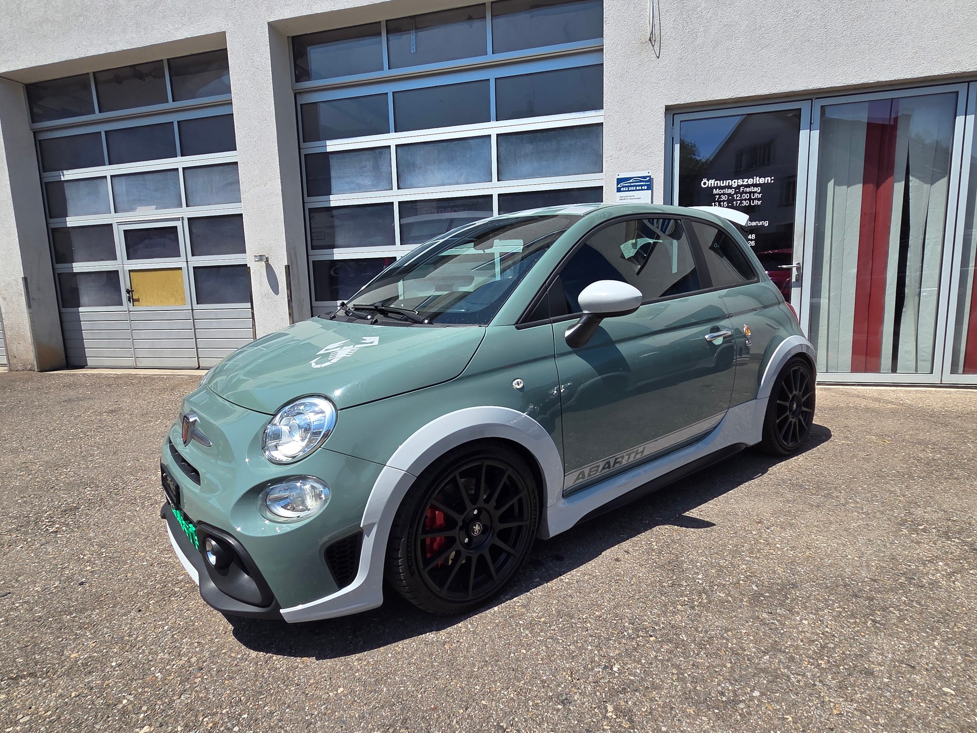 FIAT 695 1.4 16V Turbo Abarth 70 Anniversario-image-0