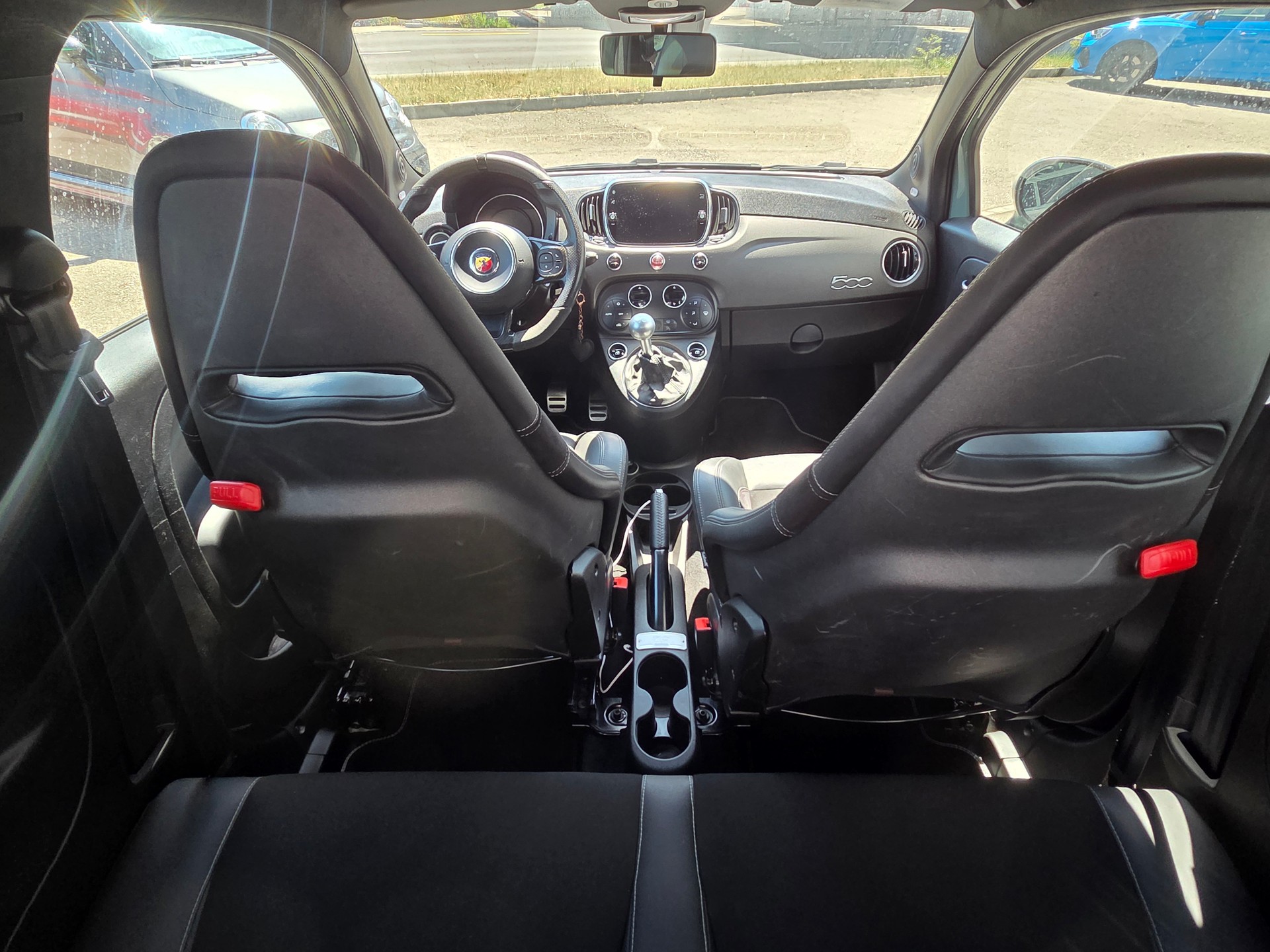 FIAT 695 1.4 16V Turbo Abarth 70 Anniversario-image-4