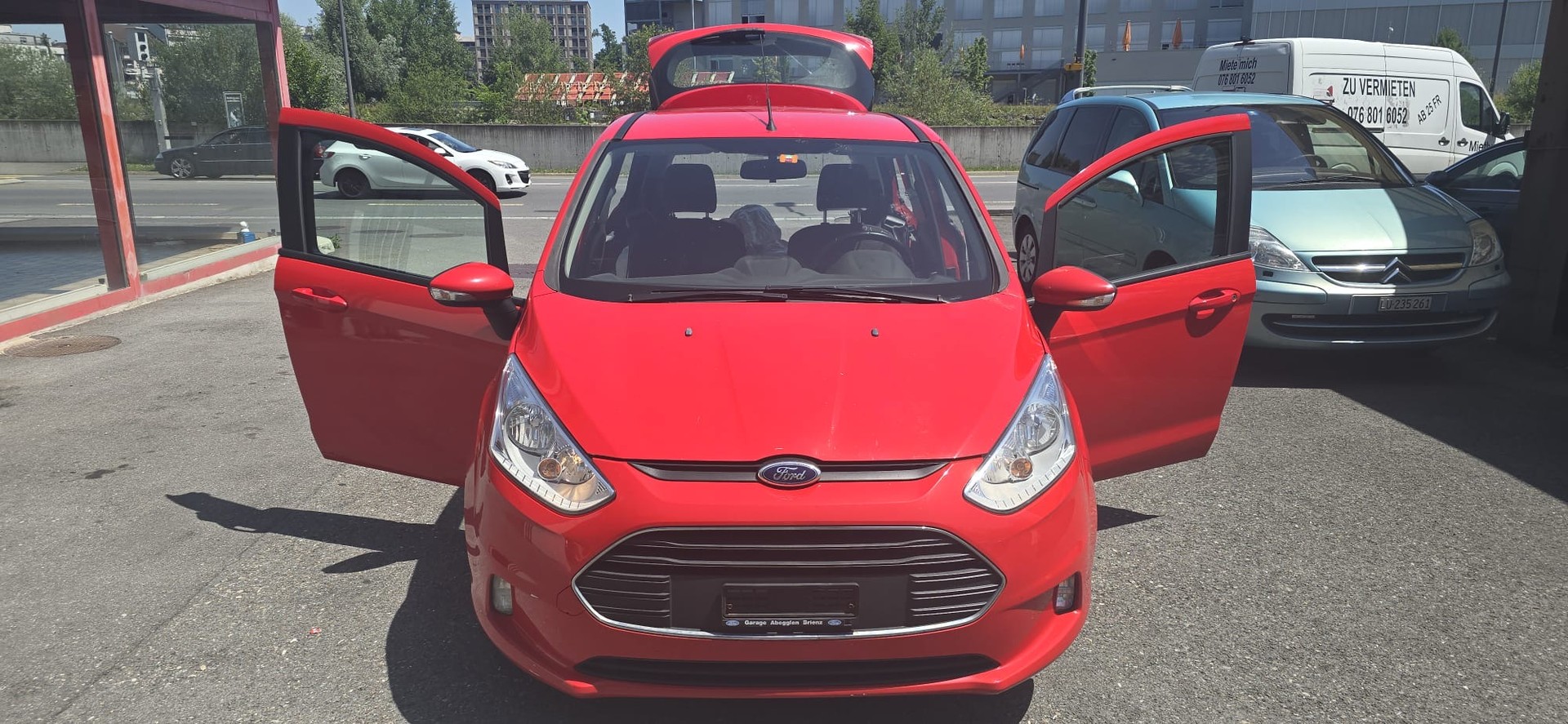 FORD B-Max 1.6 Ti-VCT Titanium PowerShift-image-5