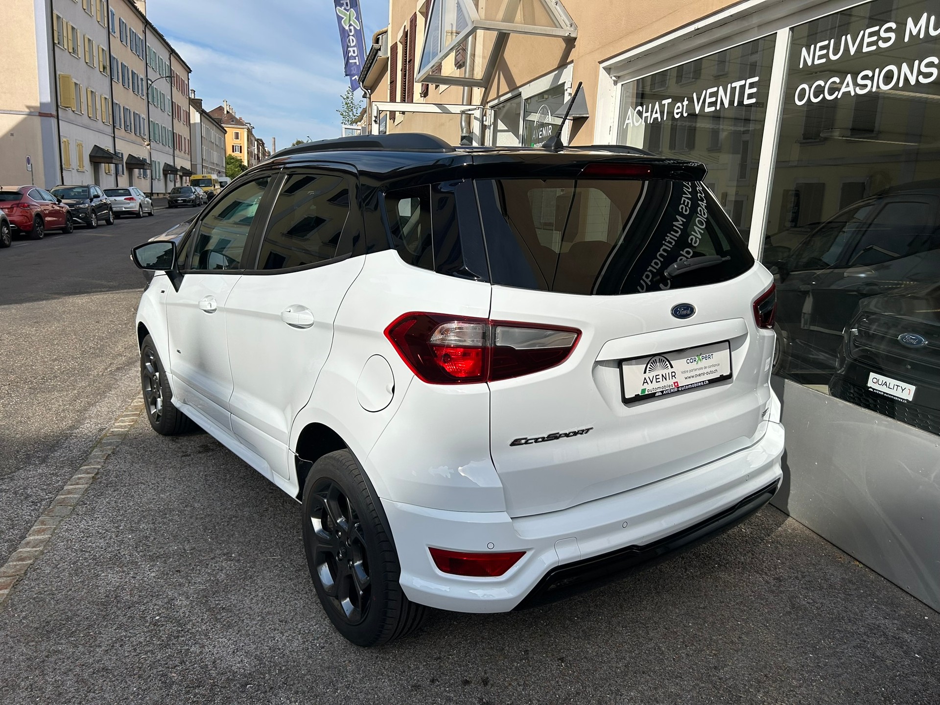 FORD EcoSport 1.5 TDCi ST-Line 4x4-image-2