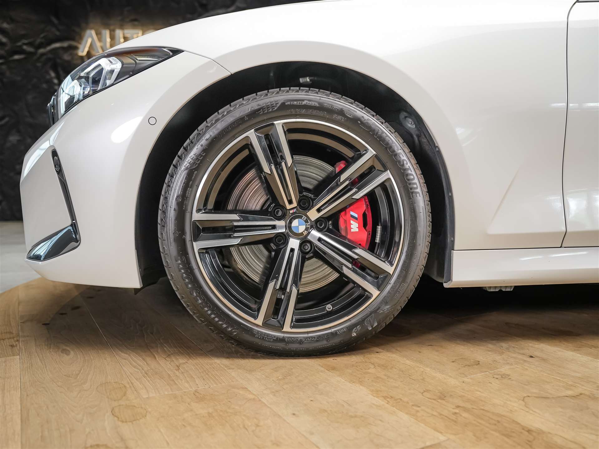 BMW 330i xDrive Steptronic M Sport Pro *Werksgarantie*Abstandsregler*Head Up Display*-image-16