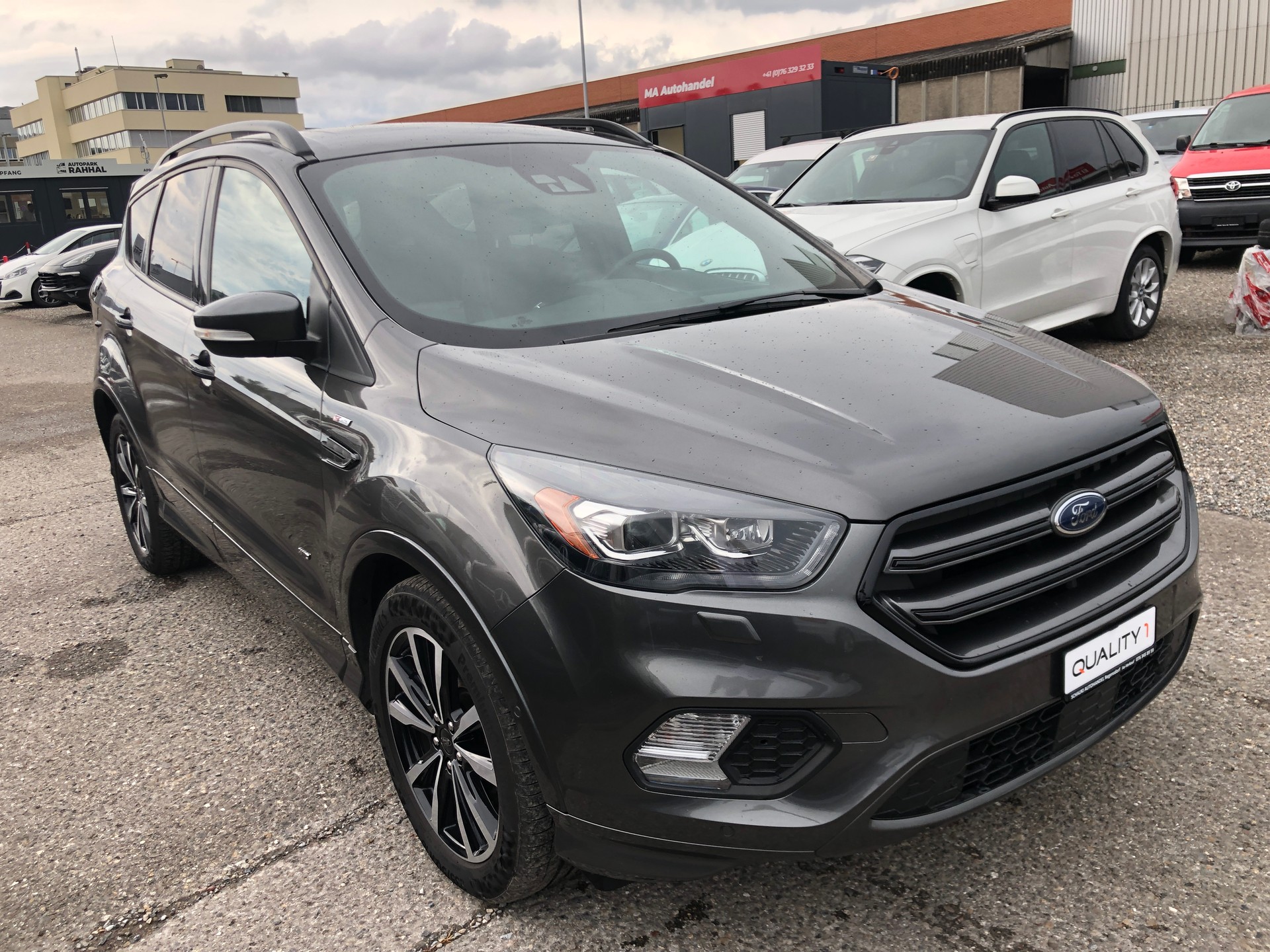 FORD Kuga 2.0 TDCi ST Line 4WD PowerShift-image-2
