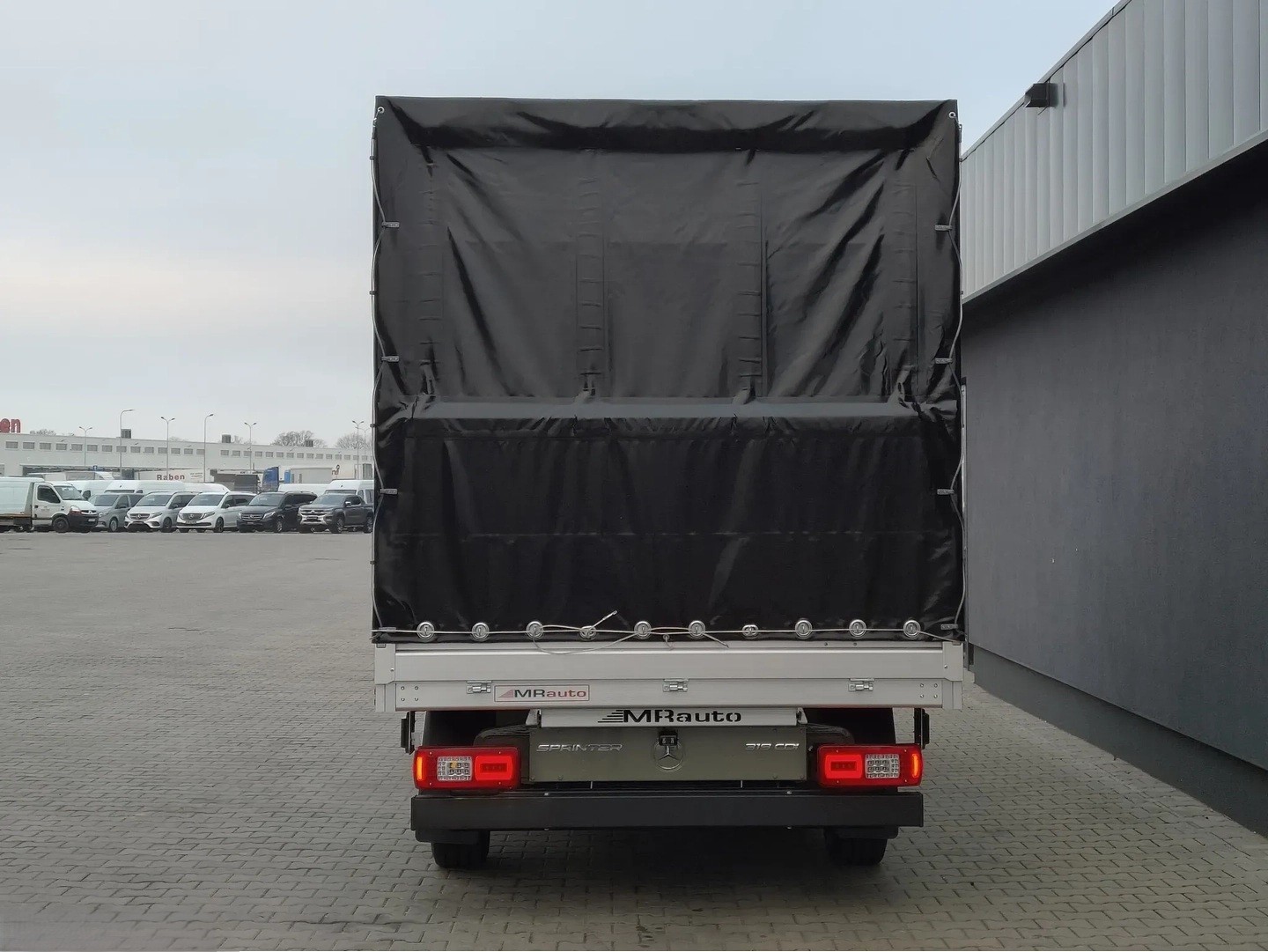 MERCEDES-BENZ Sprinter 319 CDI Lang DoKa Blache-image-3