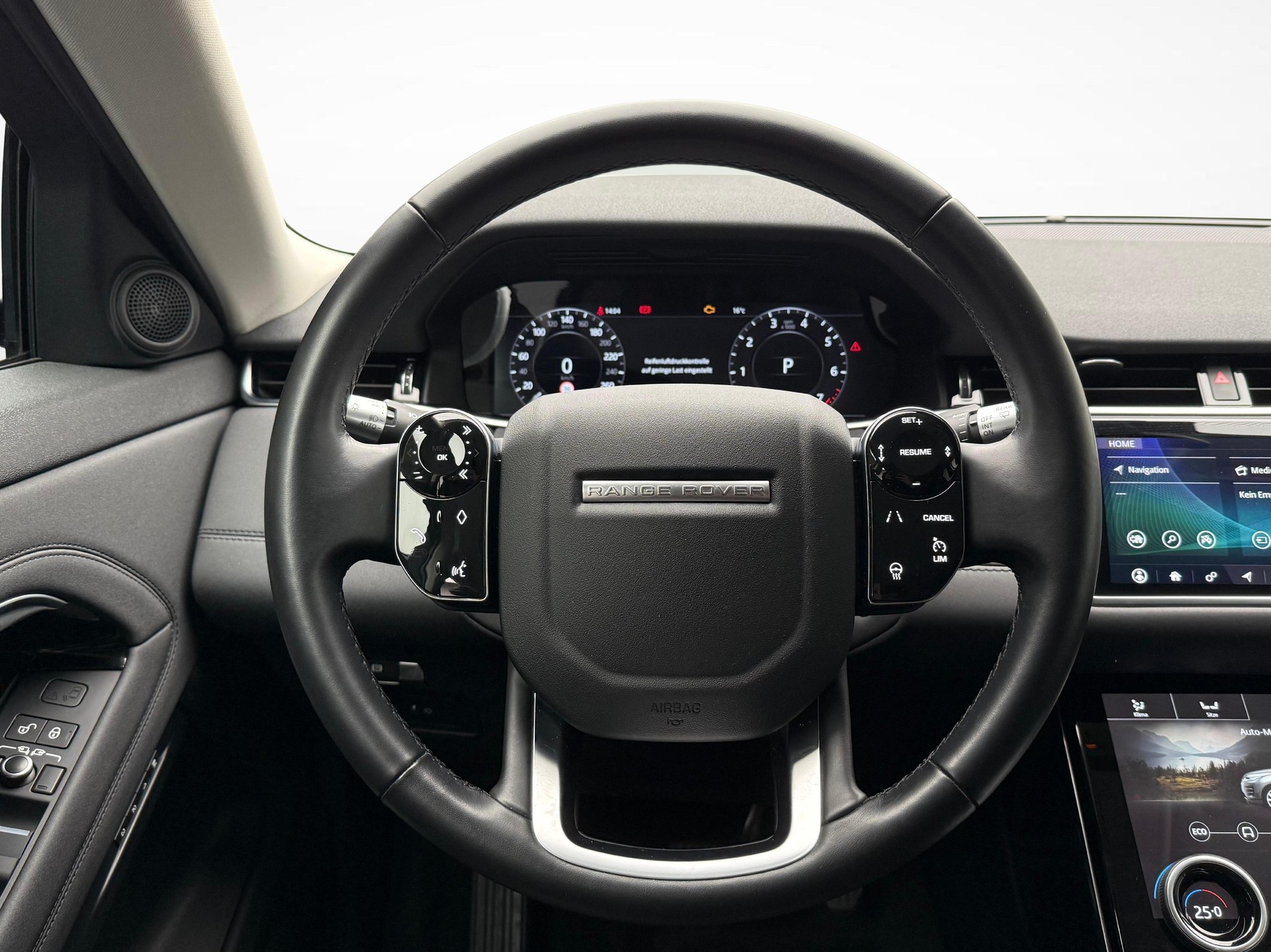 LAND ROVER Range Rover Evoque 2.0 T SE-image-11