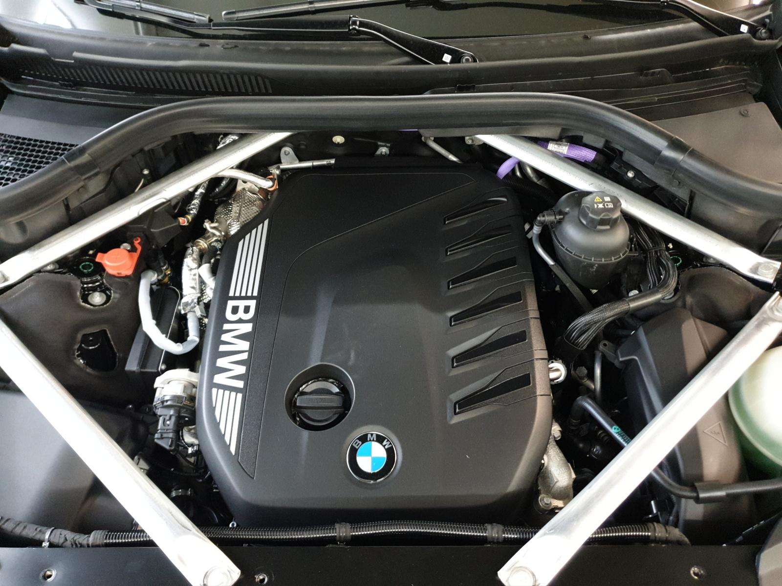 BMW X7 40d xDrive-image-22
