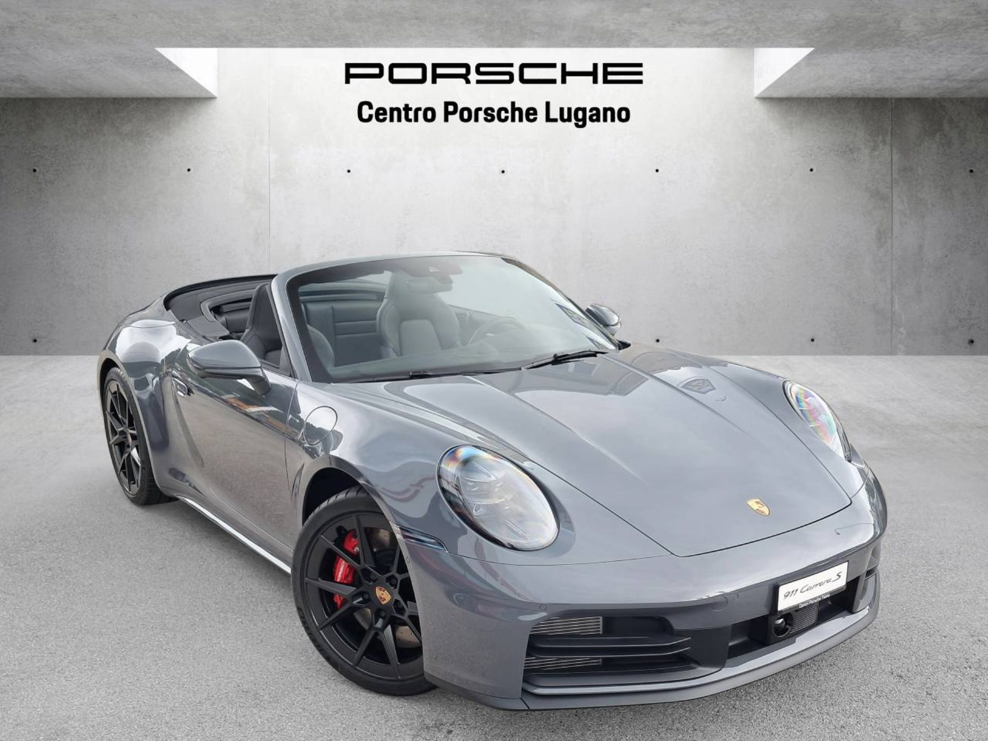 PORSCHE 911 Carrera S Cabriolet-image-0