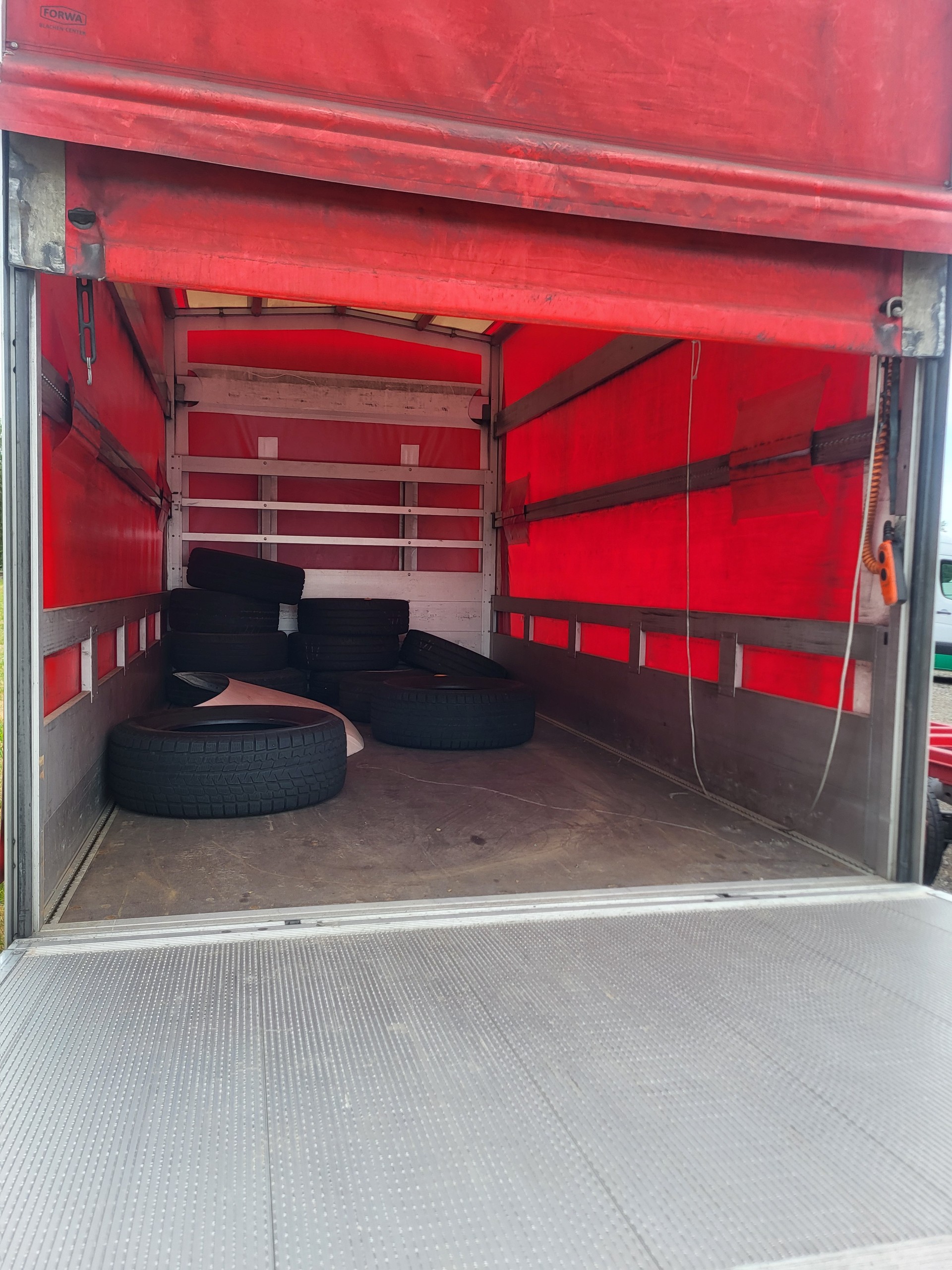 IVECO 35 S 16 A8-image-4