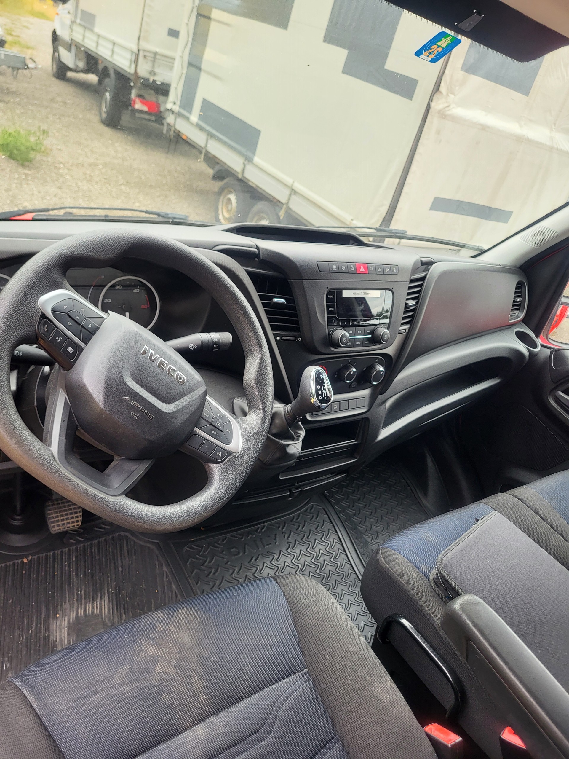 IVECO 35 S 16 A8-image-3