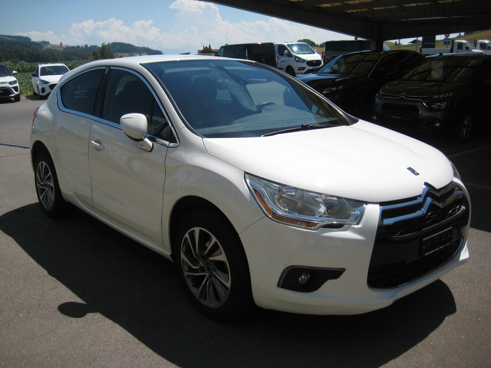 DS AUTOMOBILES DS4 1.2 Pure Tech SO Chic-image-4