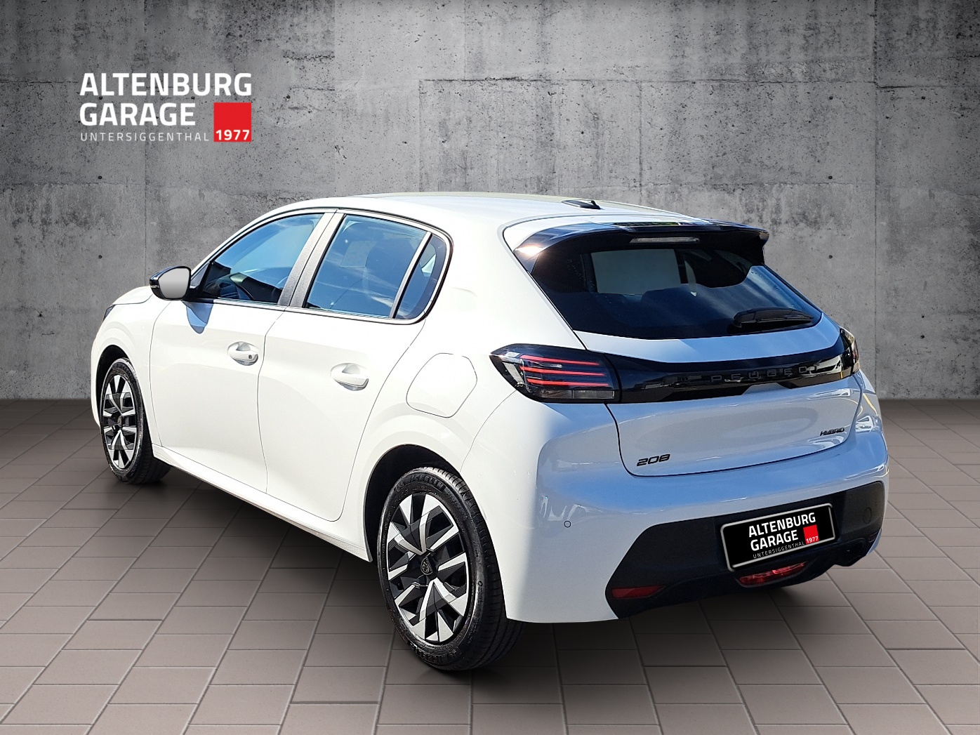 PEUGEOT 208 1.2 Hybrid Active-image-2