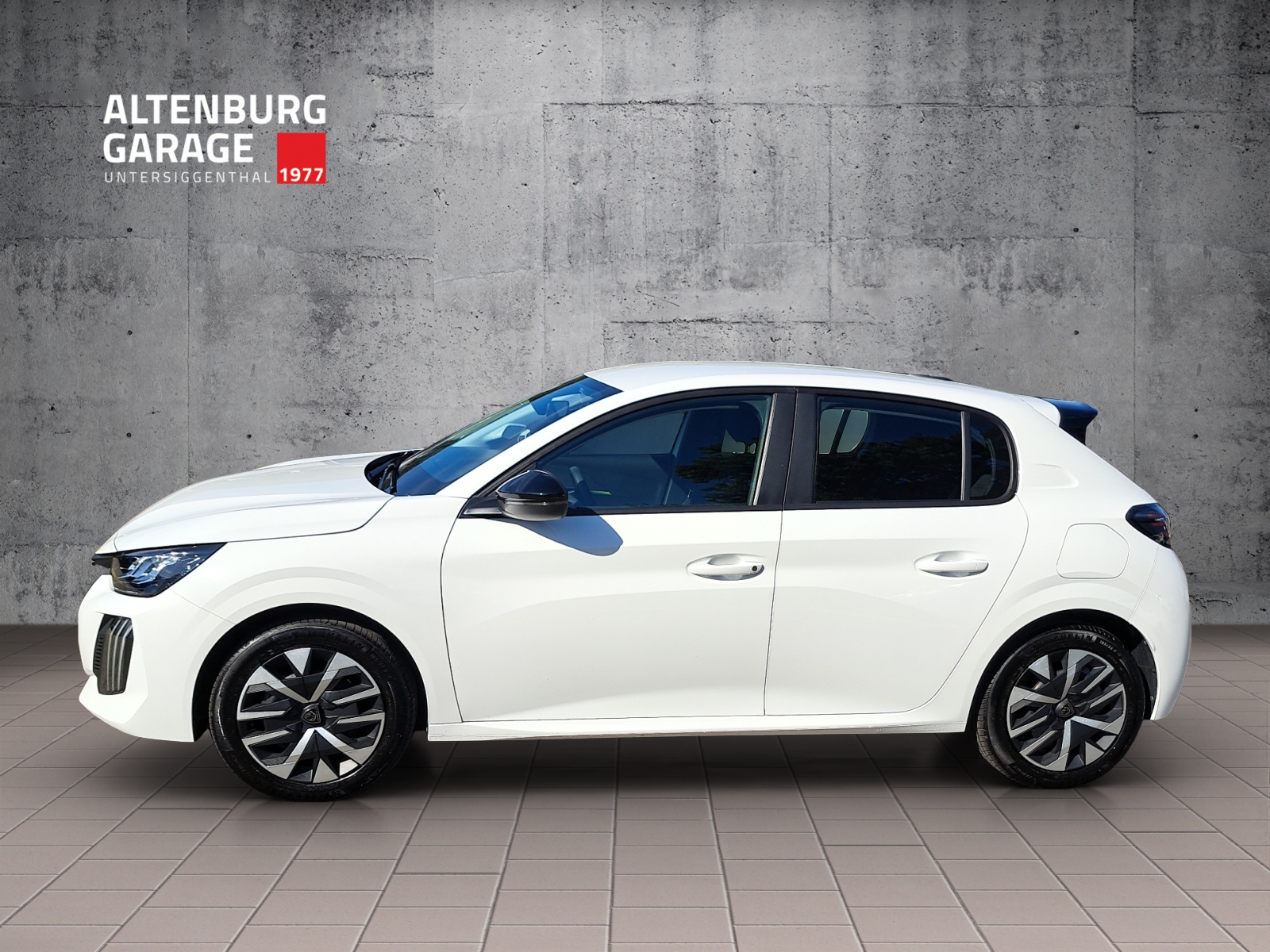 PEUGEOT 208 1.2 Hybrid Active-image-1