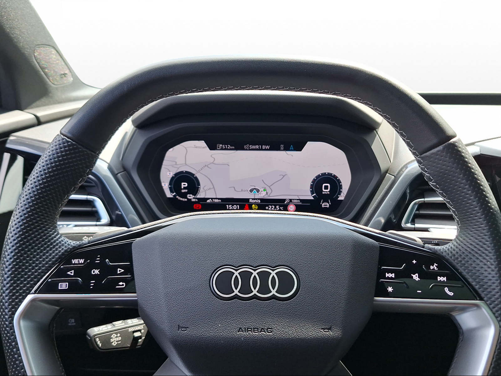 AUDI Q4 Sportback e-tron 45 Attraction quattro-image-4