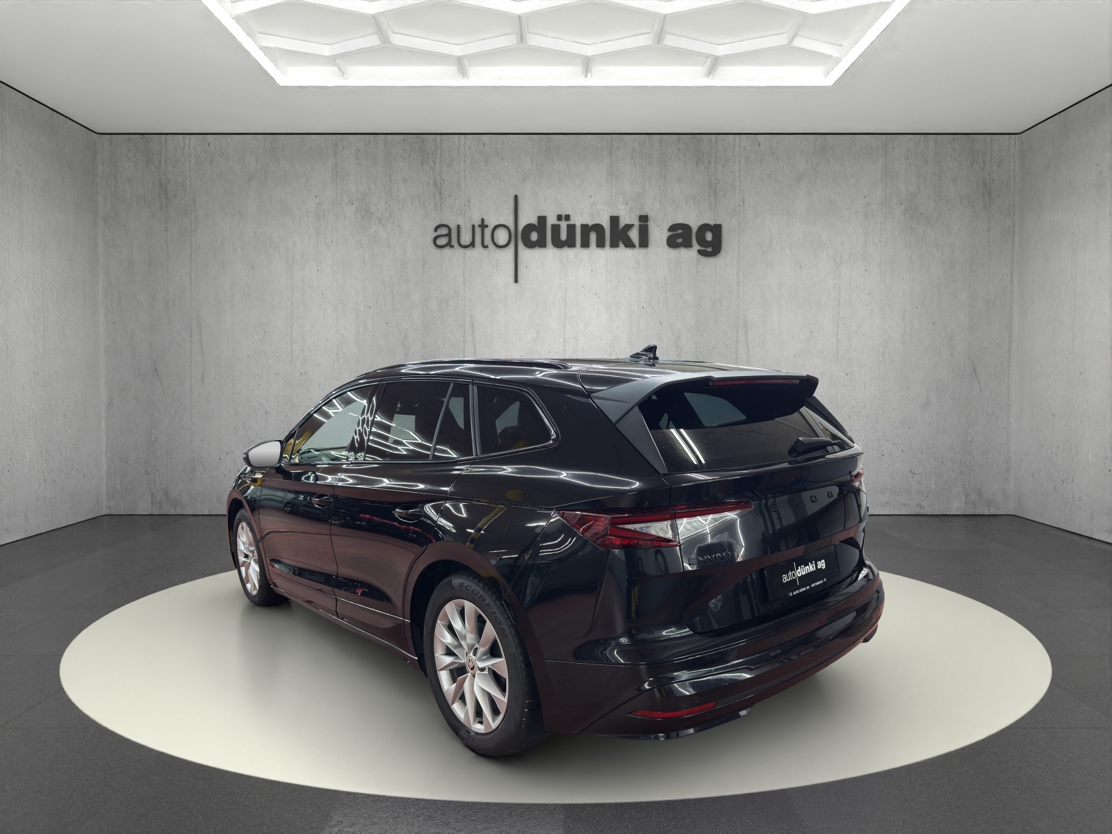 SKODA Enyaq iV 80x SportLine-image-2