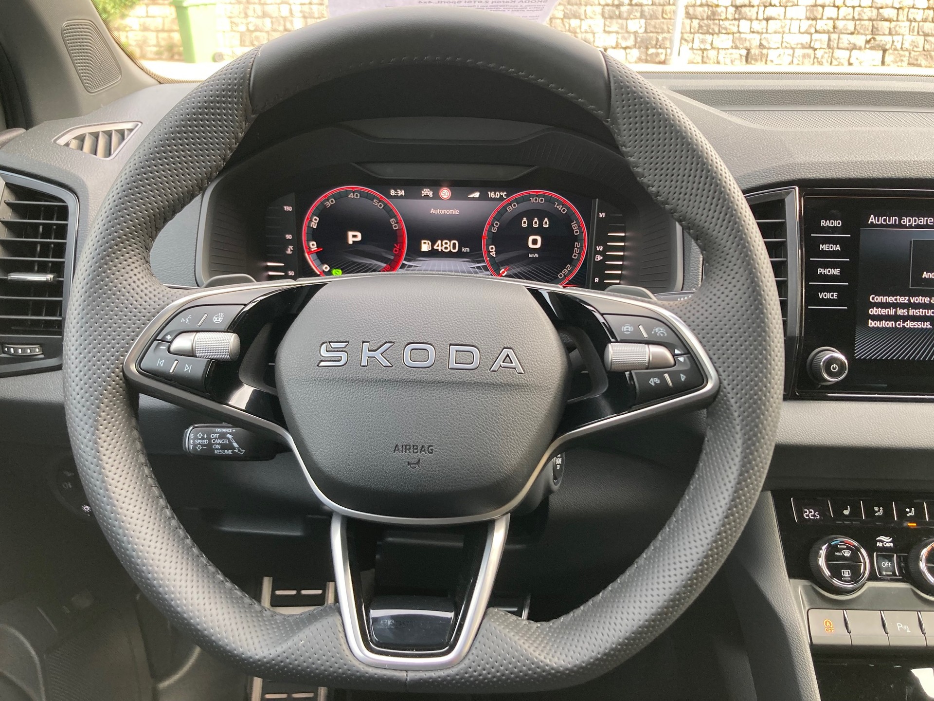 SKODA Karoq 2.0TSI SportL.4x4-image-10