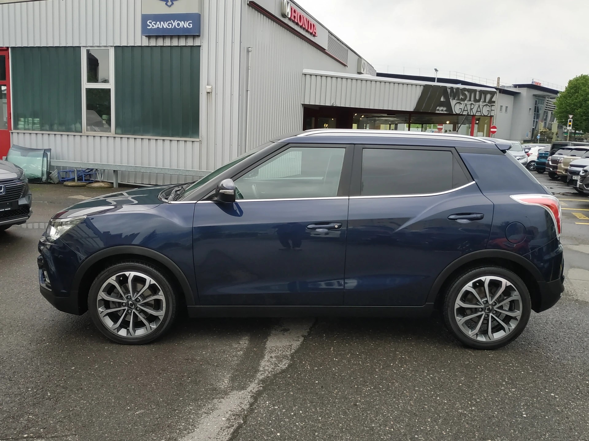 KGM-SsangYong Tivoli 1.6 e-XGi Quartz 4WD Automatic-image-7