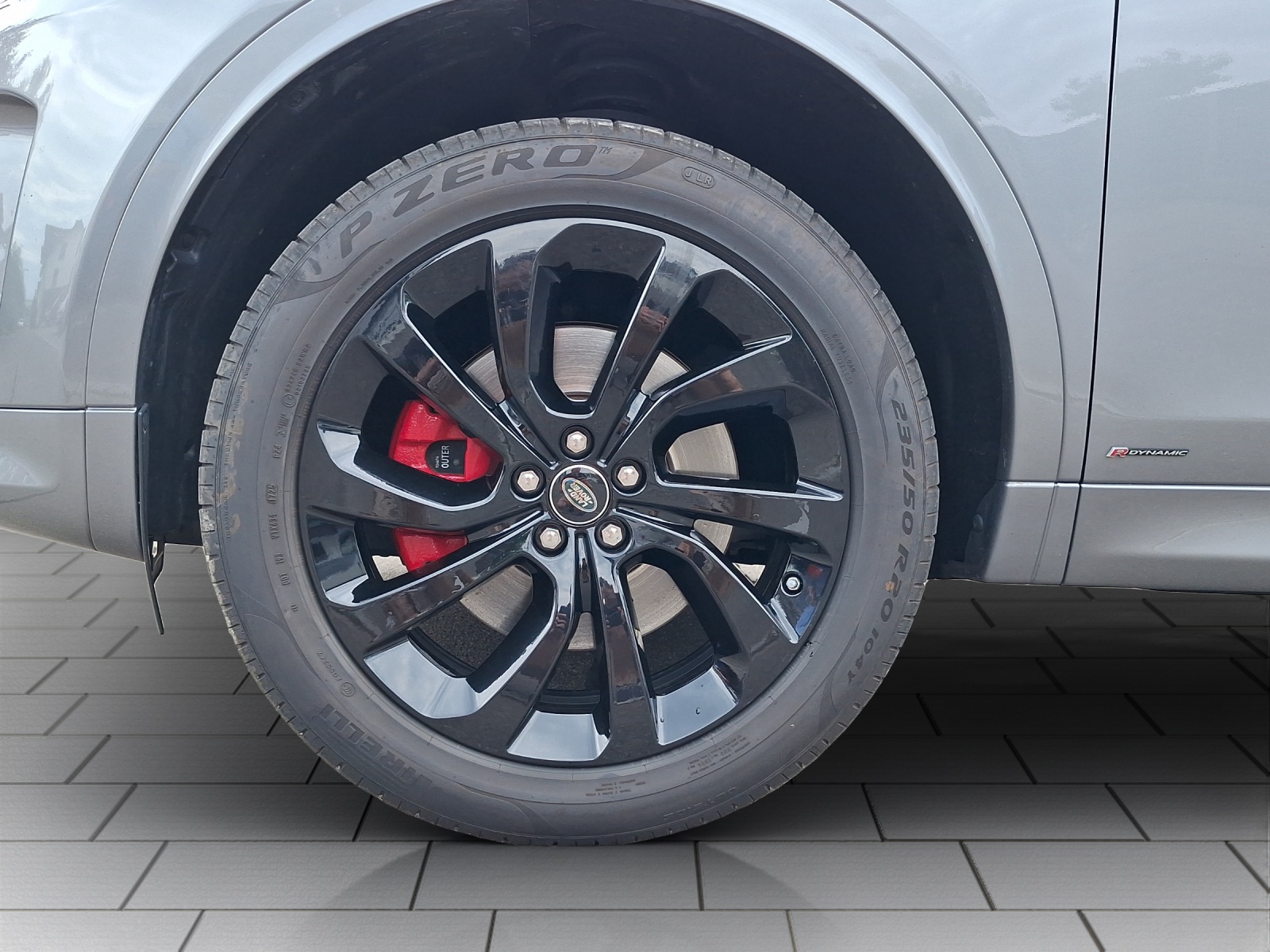 LAND ROVER Discovery Sport 2.0 Si4 250 R-Dynamic HSE-image-15