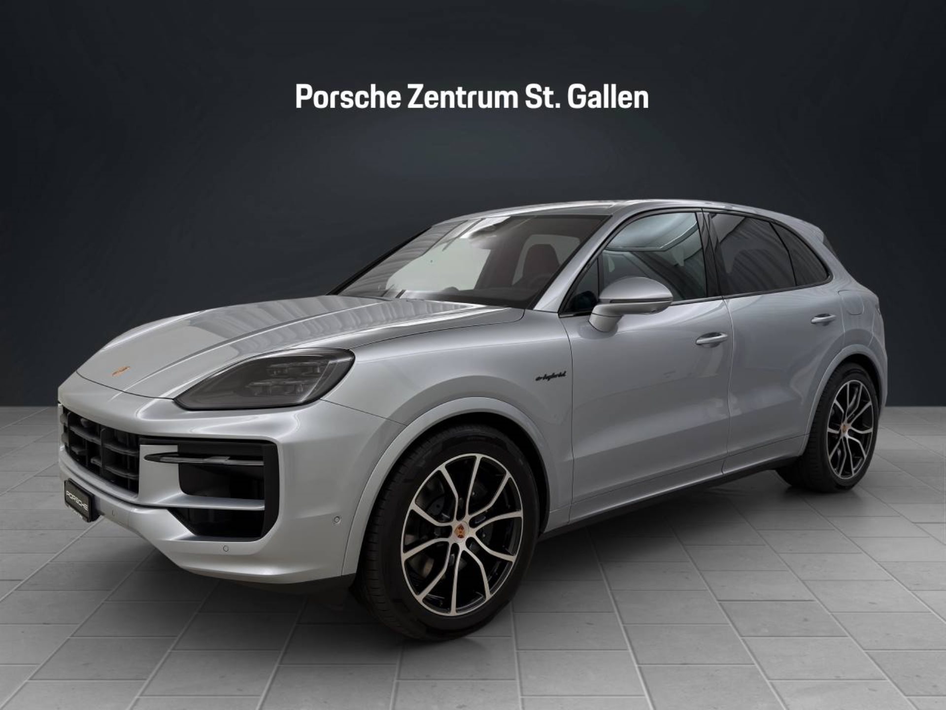PORSCHE Cayenne E-Hybrid Black Edition-image-0