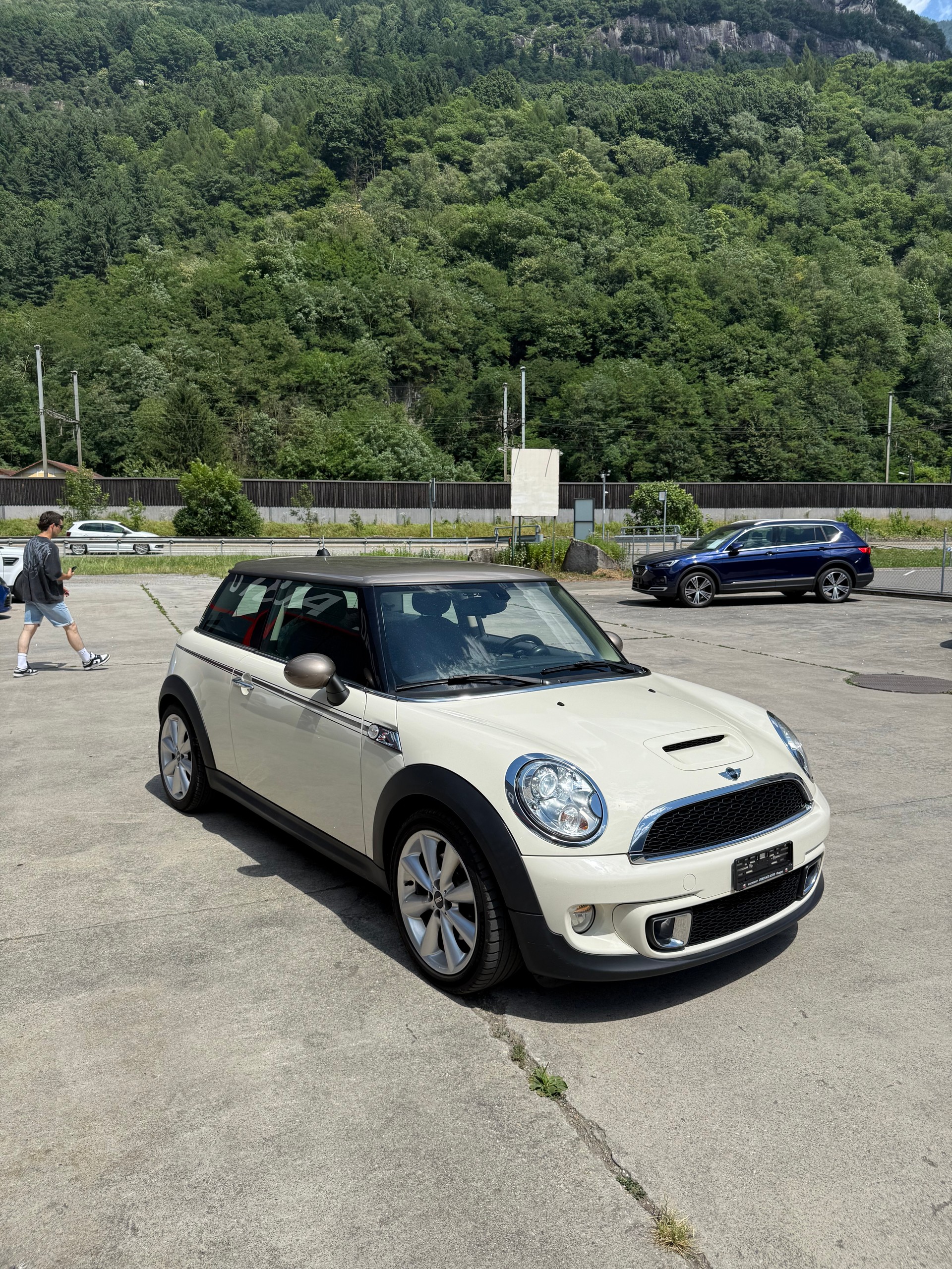 MINI Cooper S-image-5