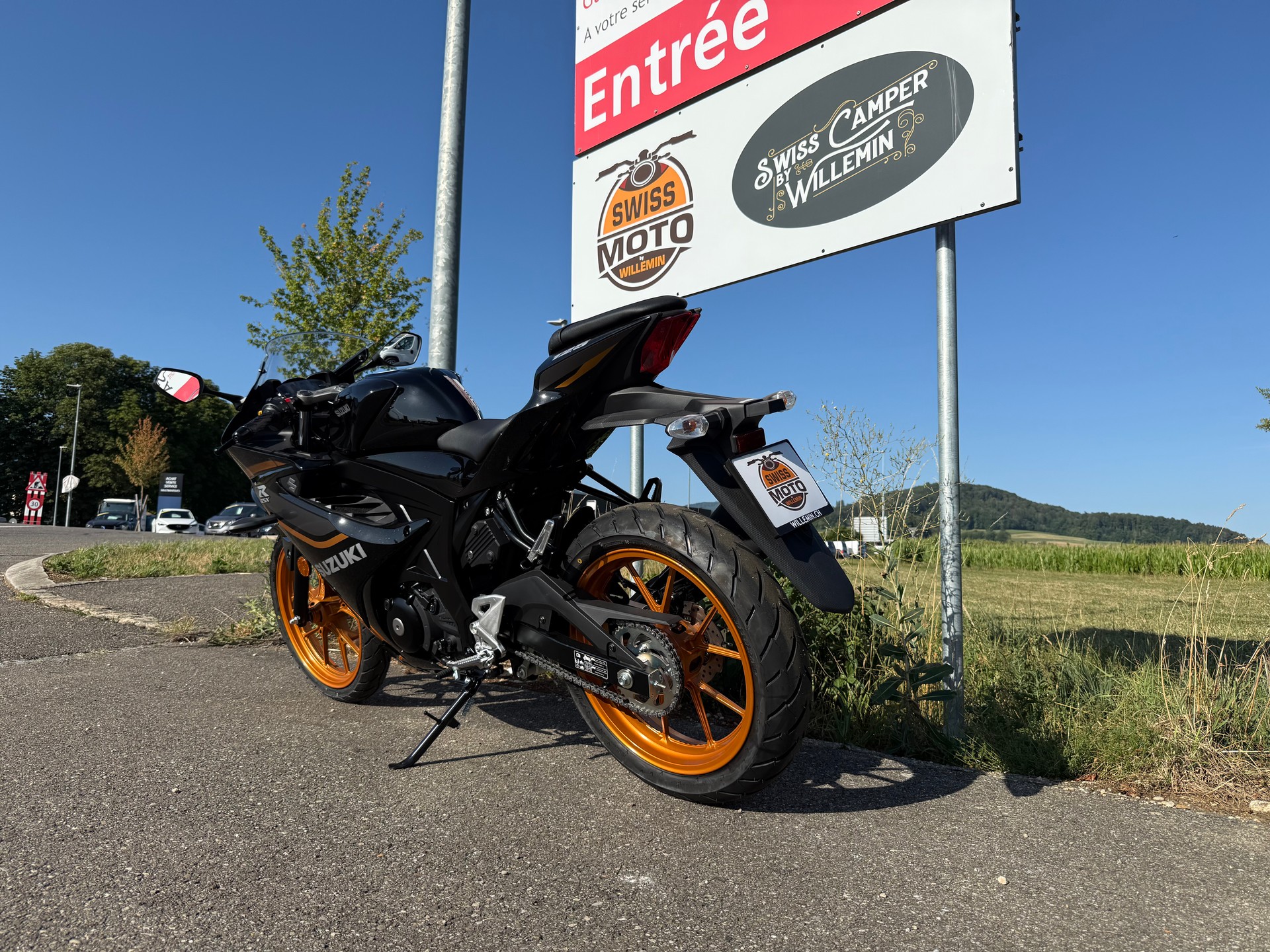 SUZUKI GSX-R 125-showroom-element-2