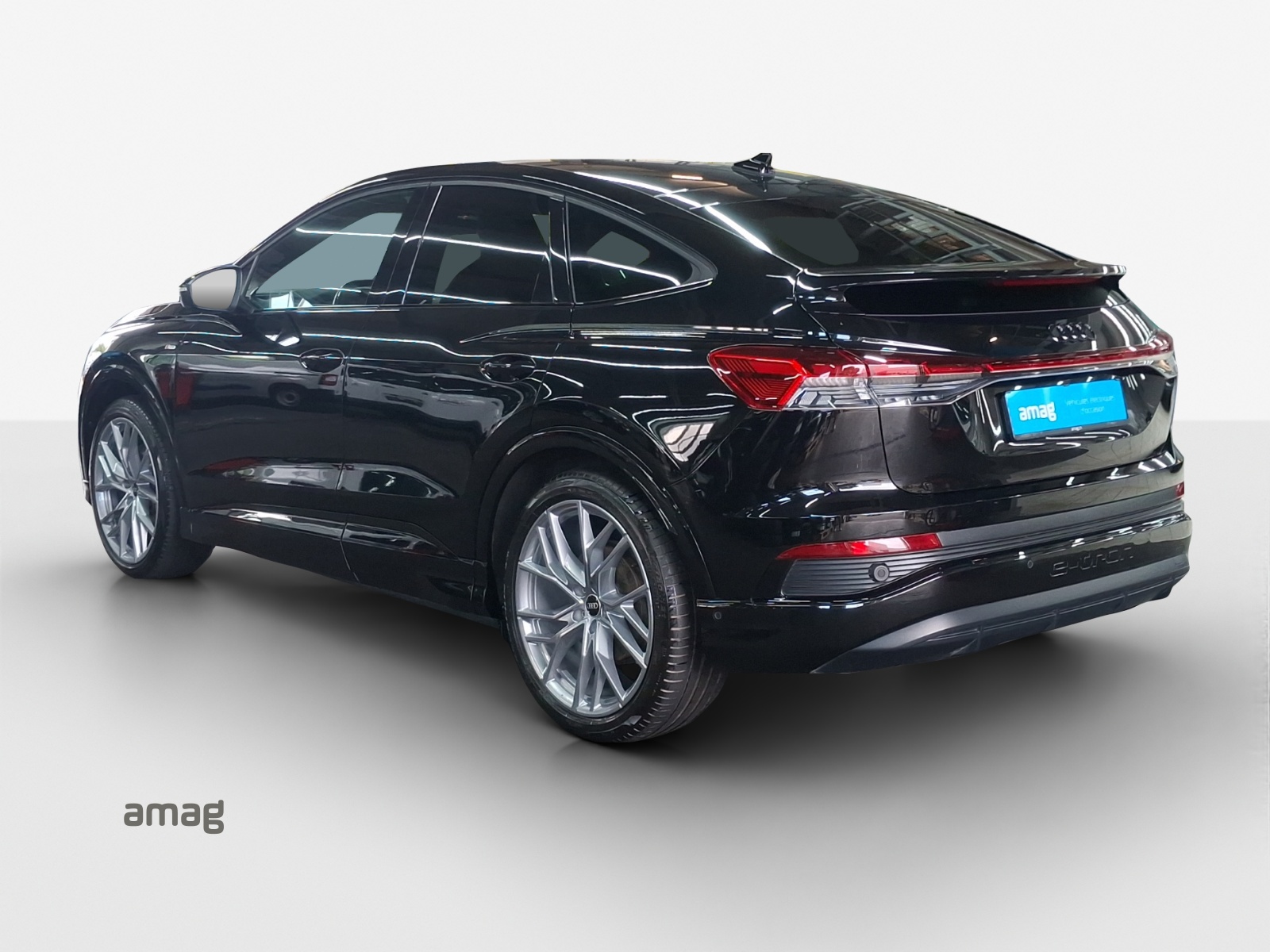 AUDI Q4 Sportback e-tron 40-image-2