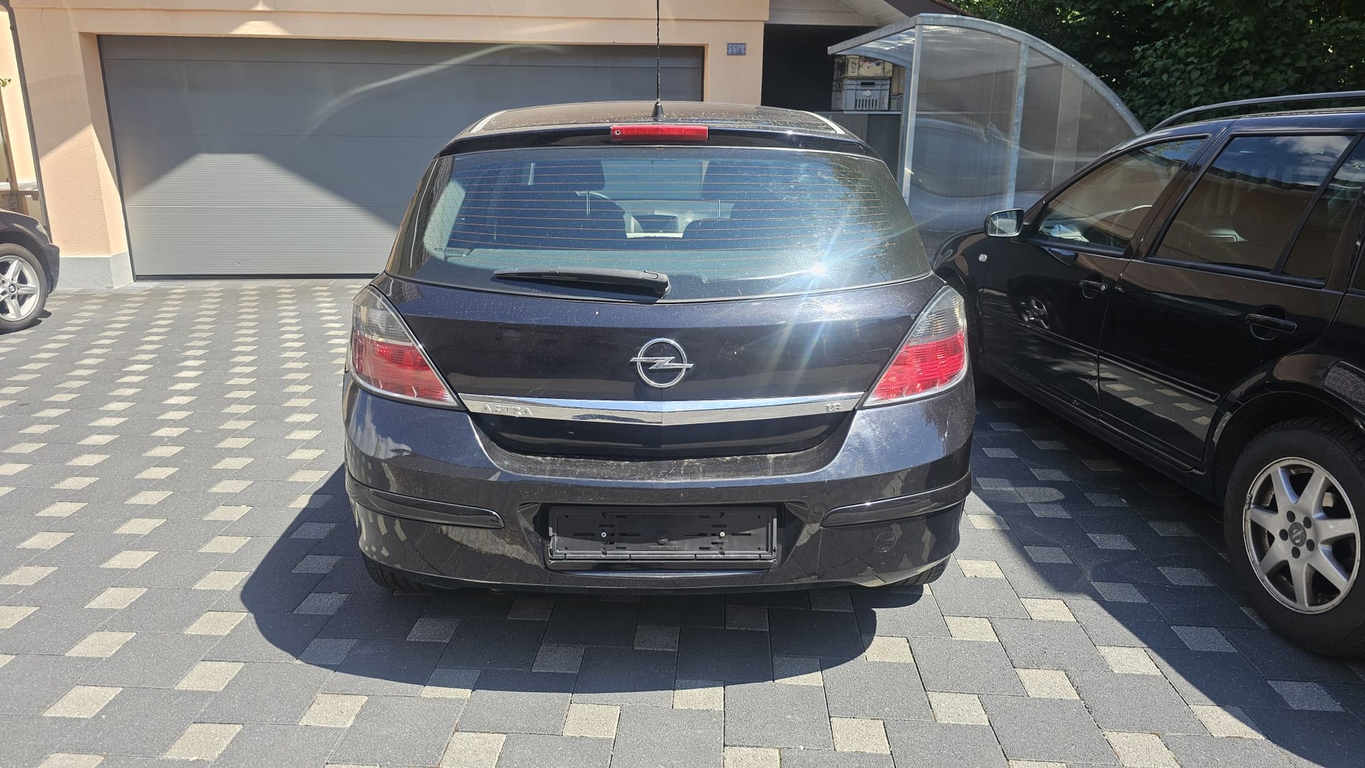 OPEL 1.8i 16V 140 Cosmo-image-2