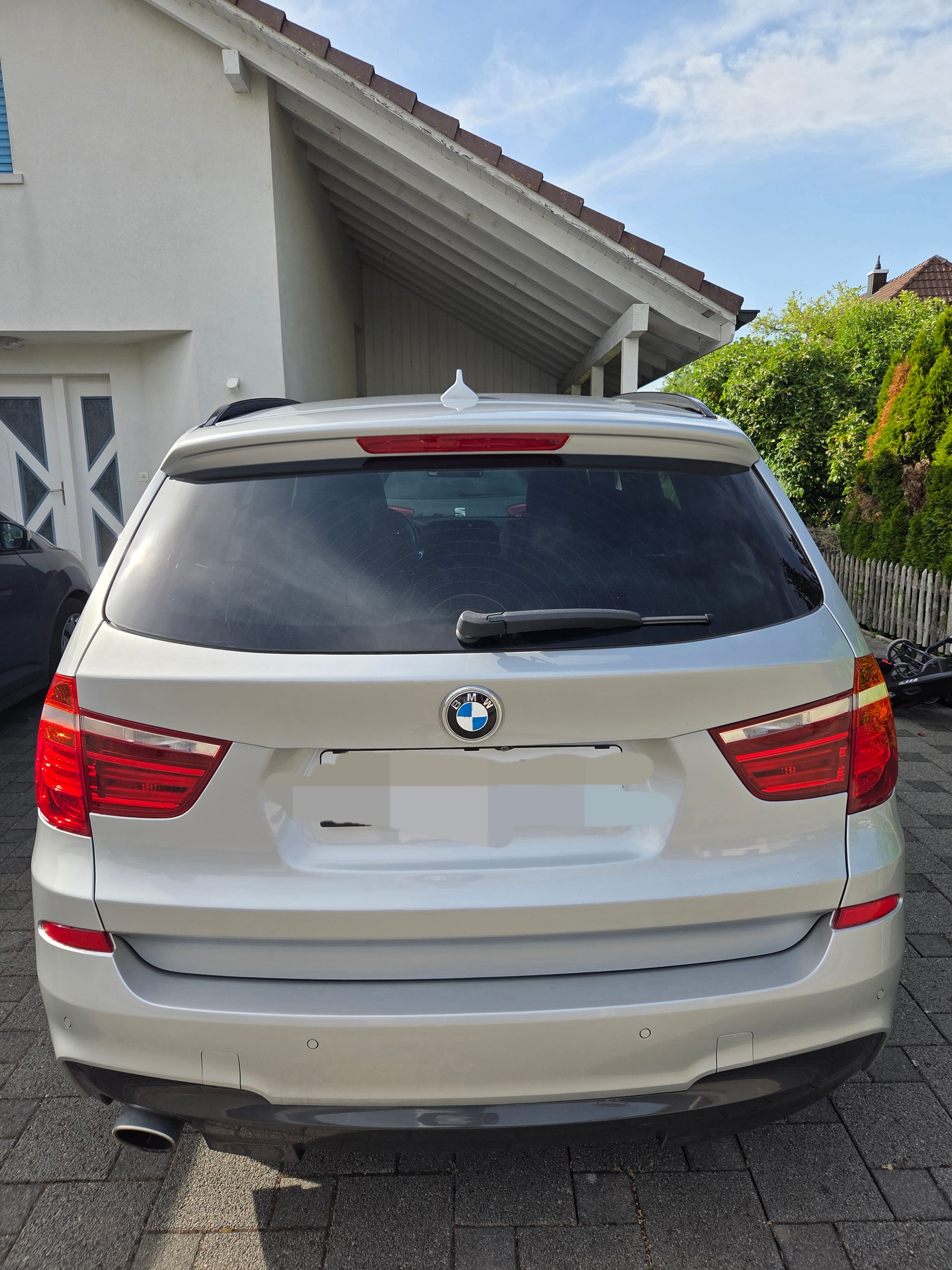 BMW 20d xDrive-image-5