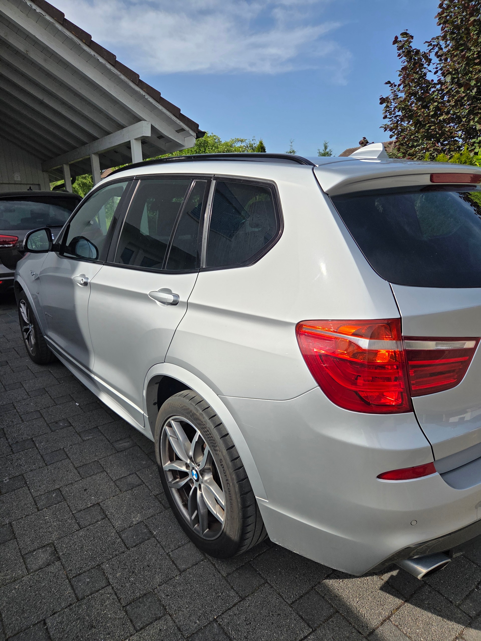 BMW 20d xDrive-image-4