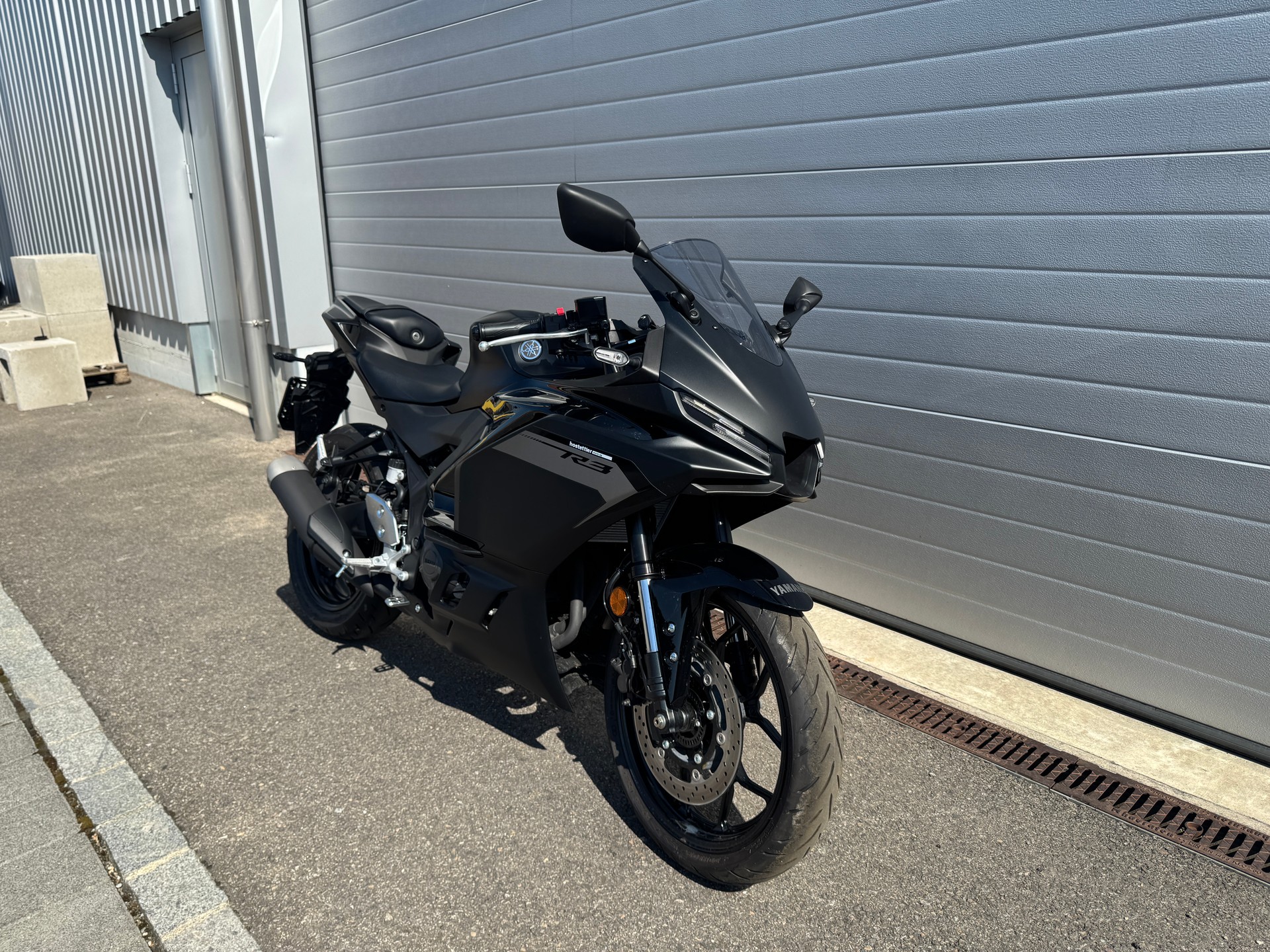YAMAHA YZF-R3 - GRATIS LIEFERUNG-image-1