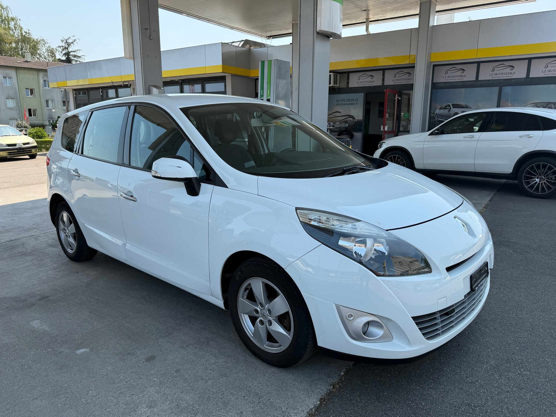 RENAULT Grand Scénic 1.5 dCi Dynamique EDC-image-2