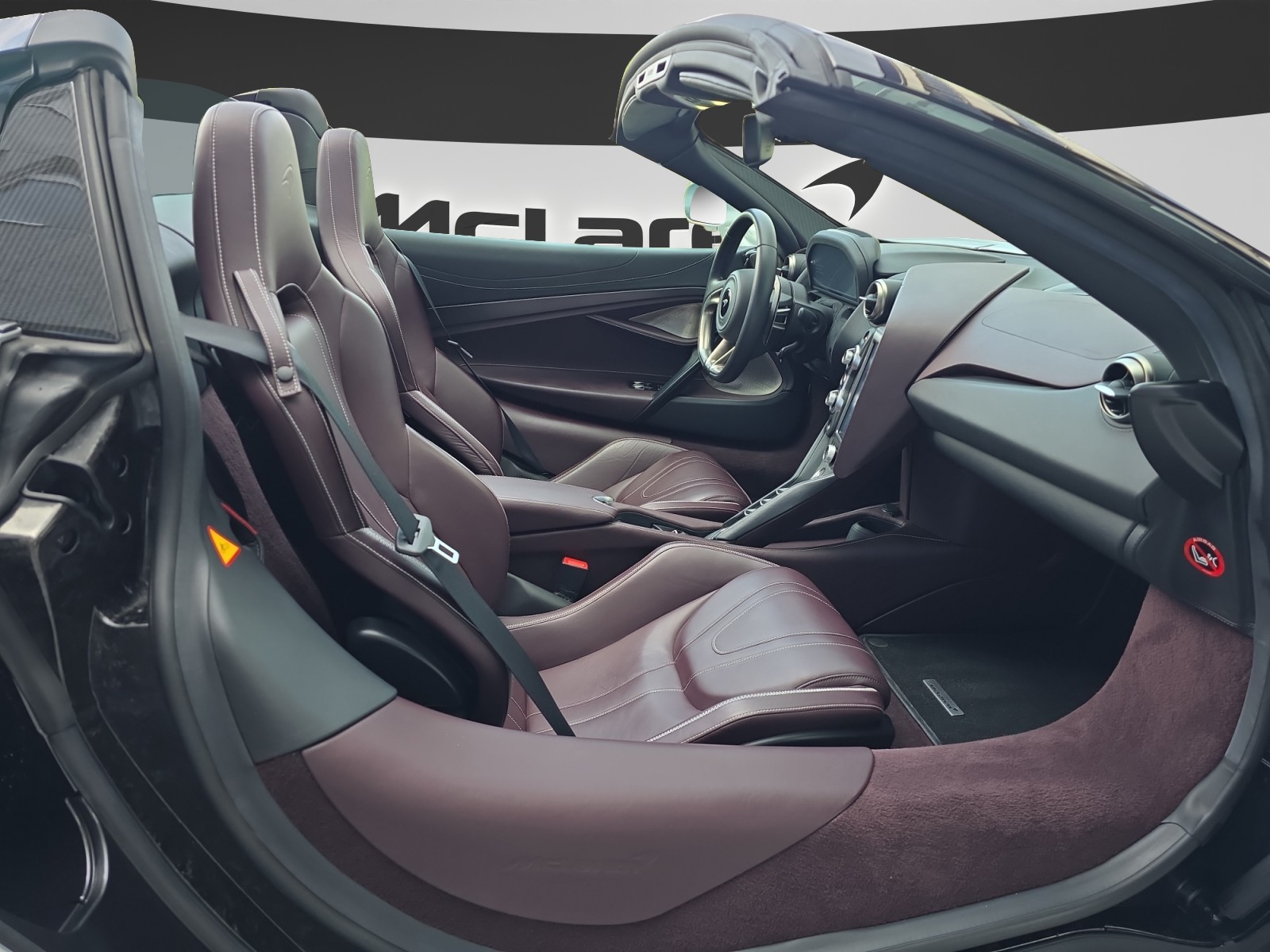 McLAREN 720S Spider Luxury 4.0 V8 SSG-image-16