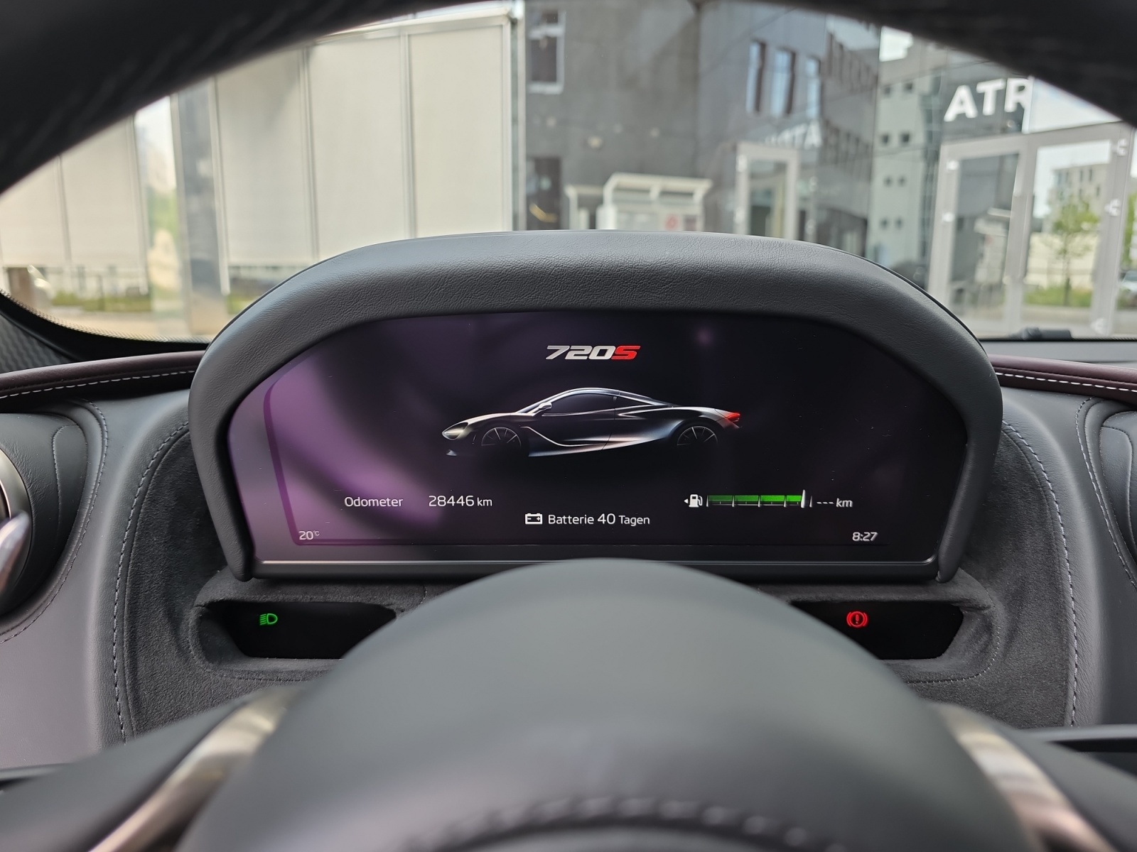 McLAREN 720S Spider Luxury 4.0 V8 SSG-image-13