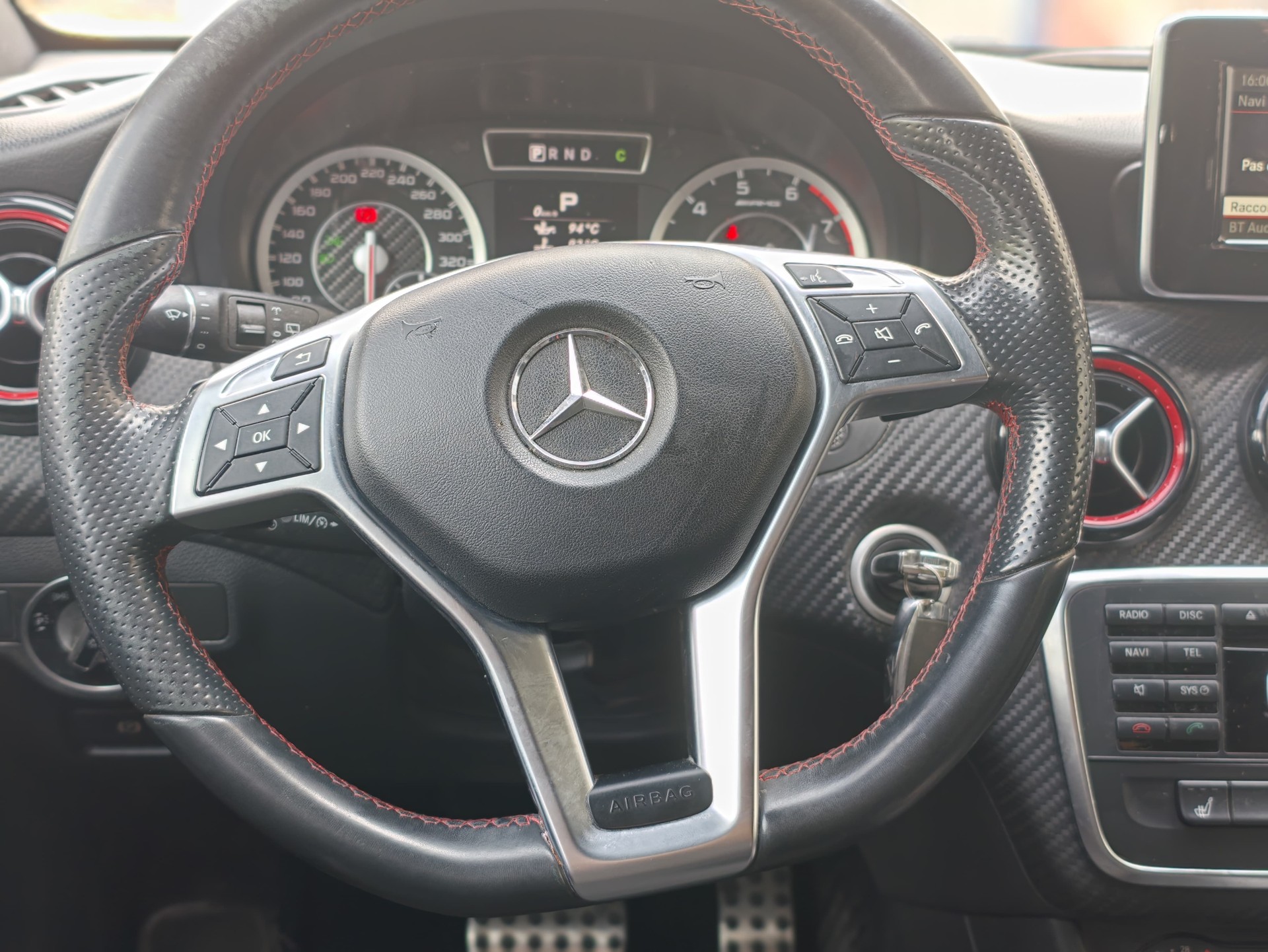 MERCEDES-BENZ A 45 AMG 4Matic Speedshift 7G-DCT-image-9
