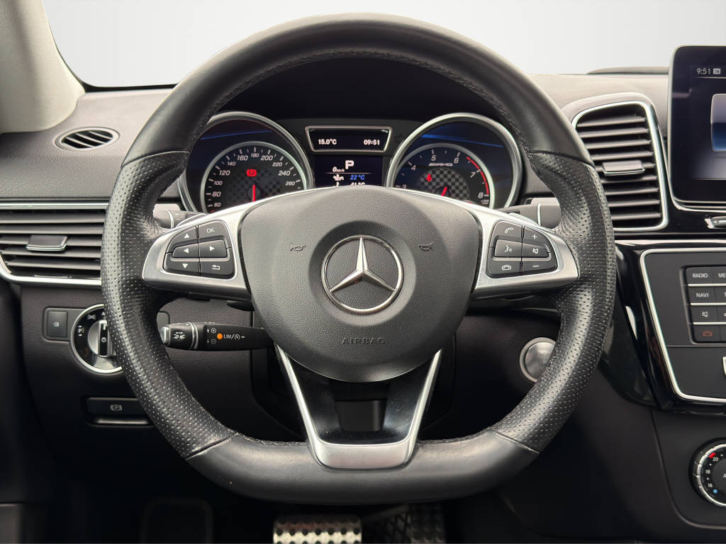MERCEDES-BENZ GLE 43 AMG-image-9